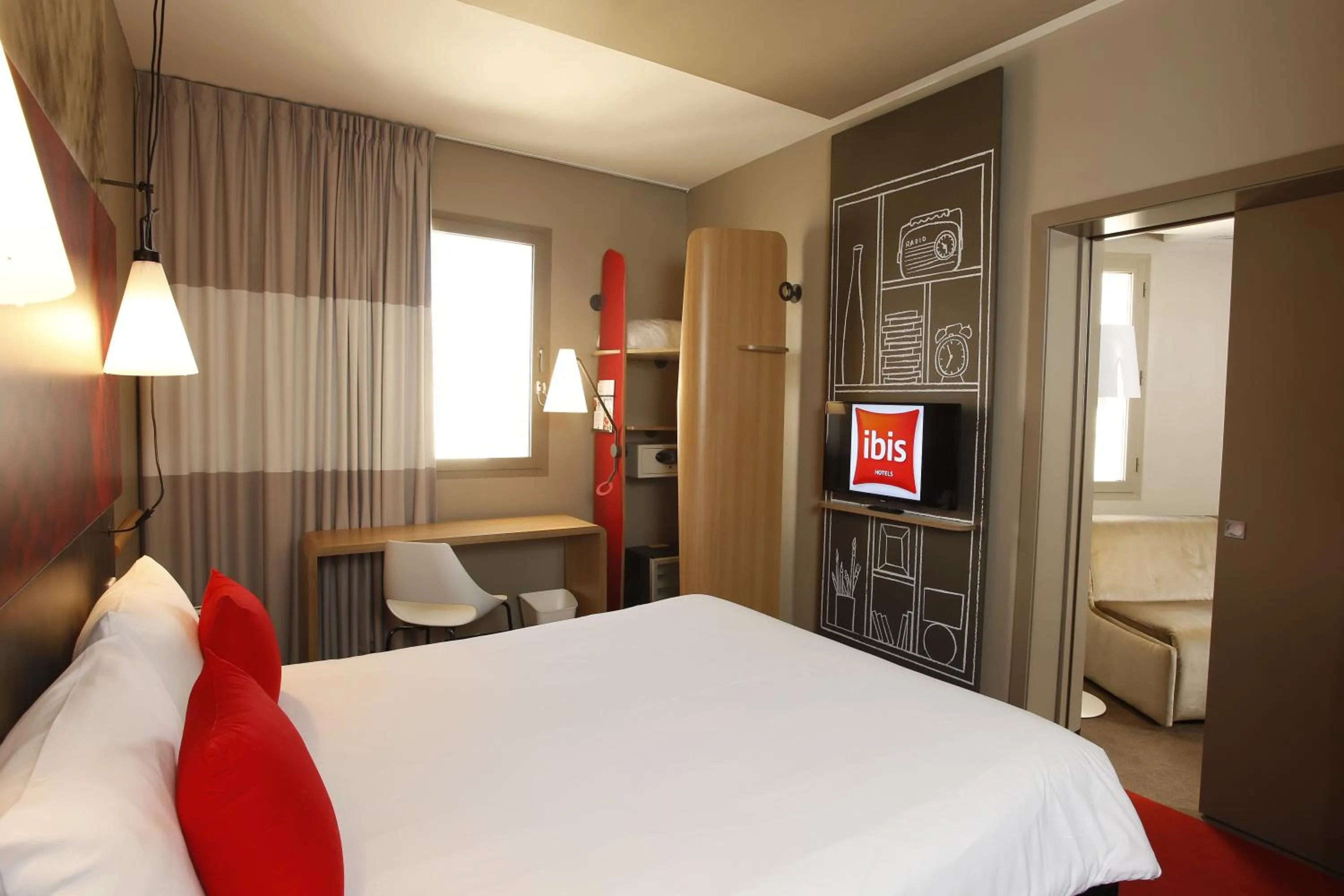Bedroom, Bed in Ibis Sfax
