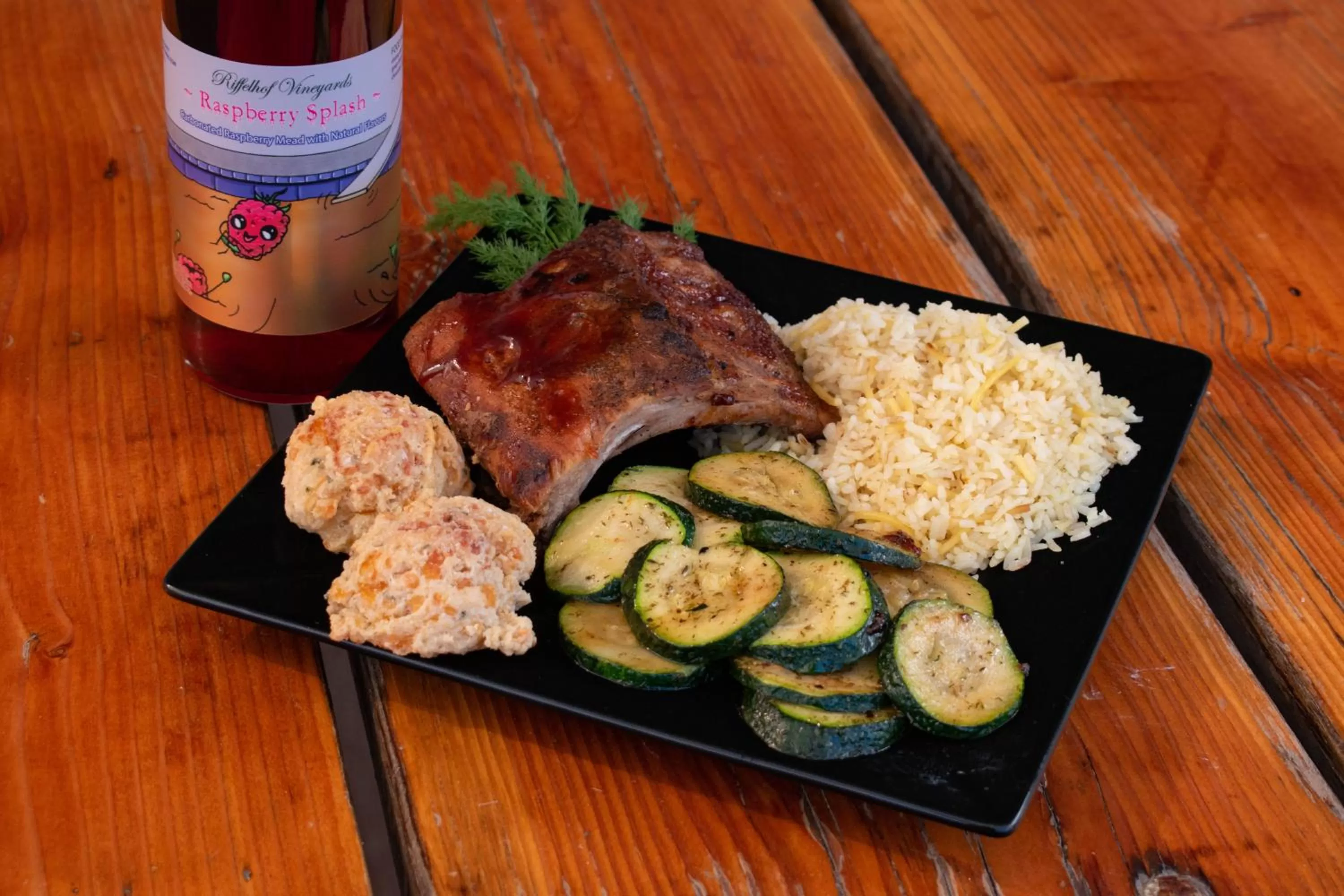 Restaurant/places to eat in Genas's Sierra Inn & Restaurant