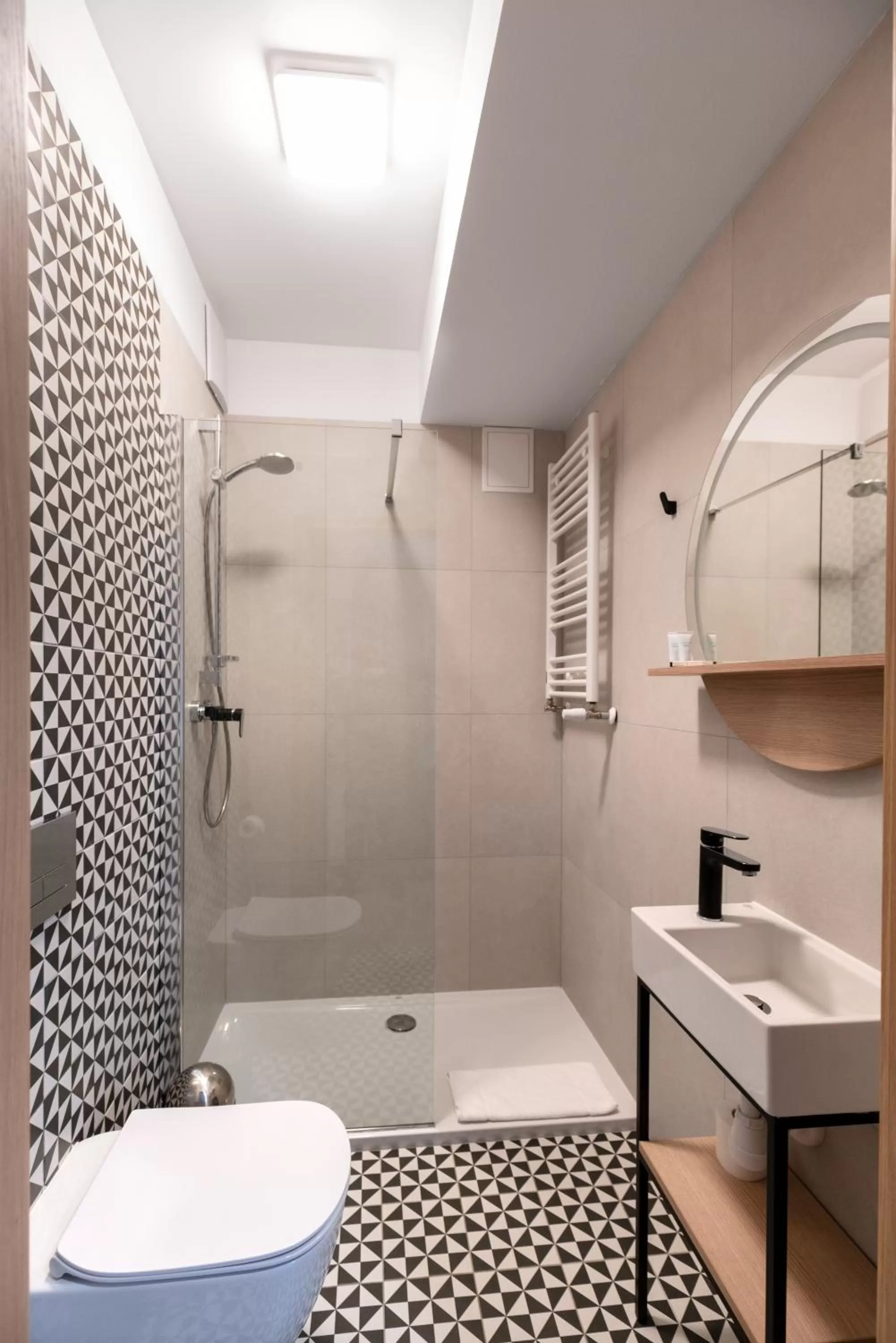 Shower in Hotel Tulip Residences Warsaw Targowa