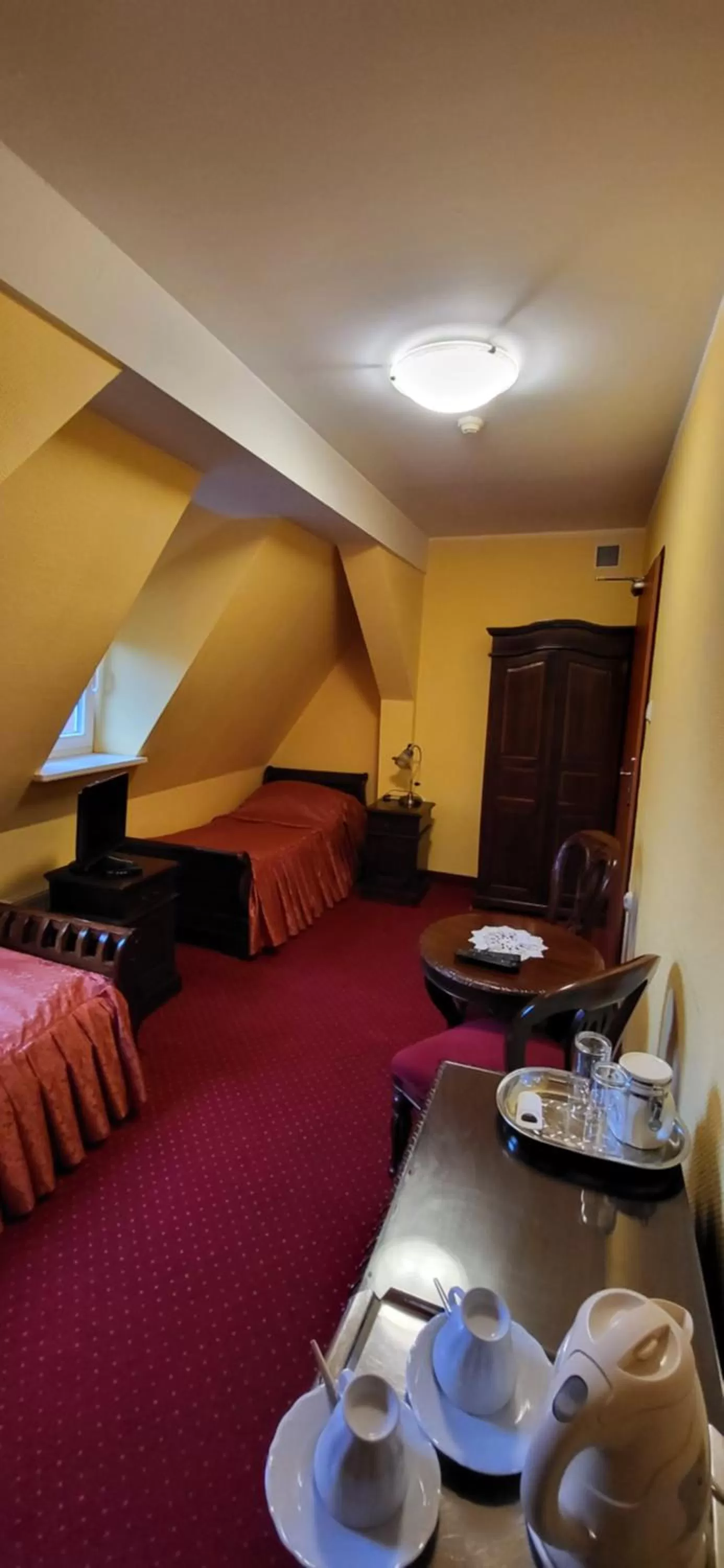 Bed in Dom Schumannów