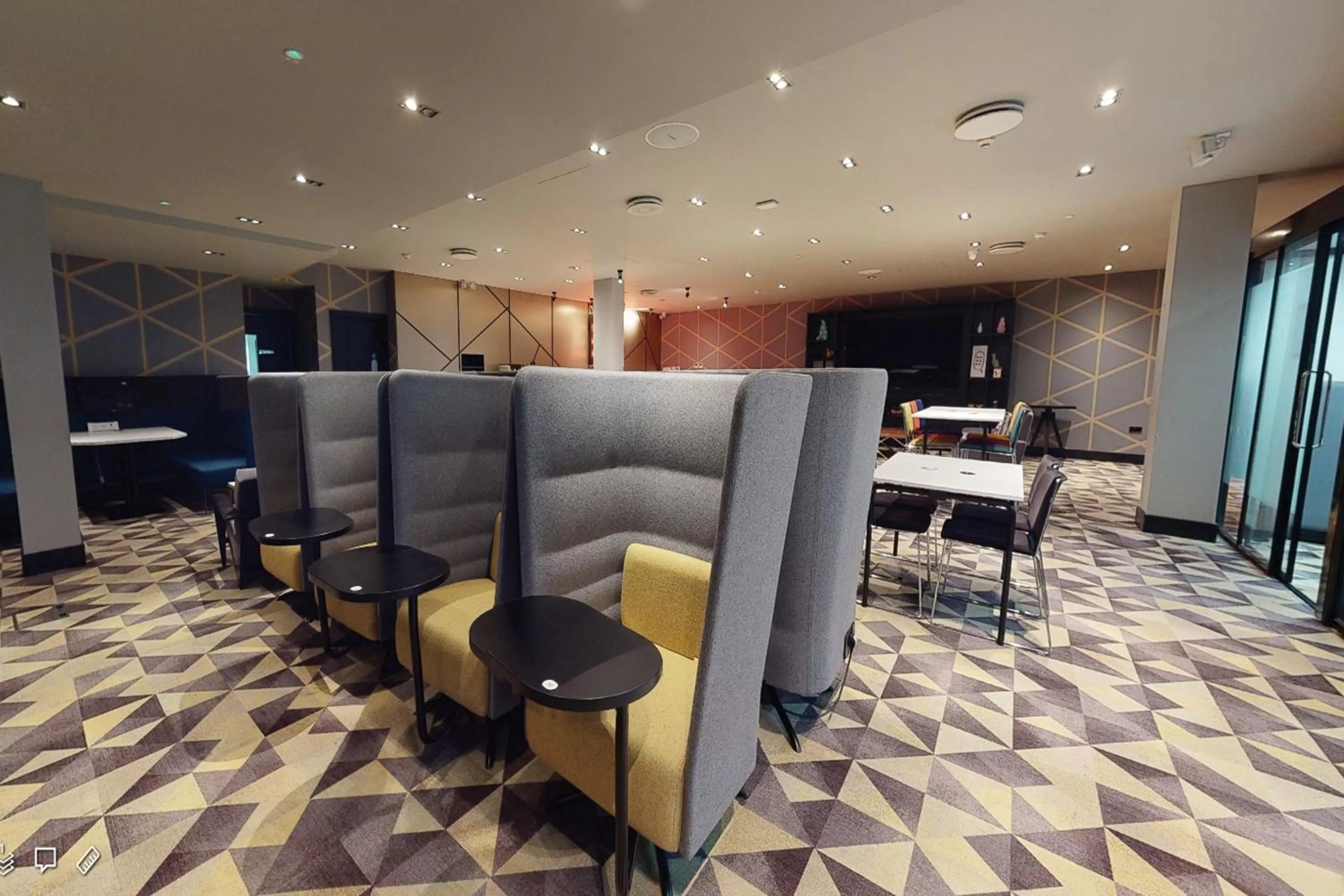 Business facilities in Village Hotel Birmingham Dudley