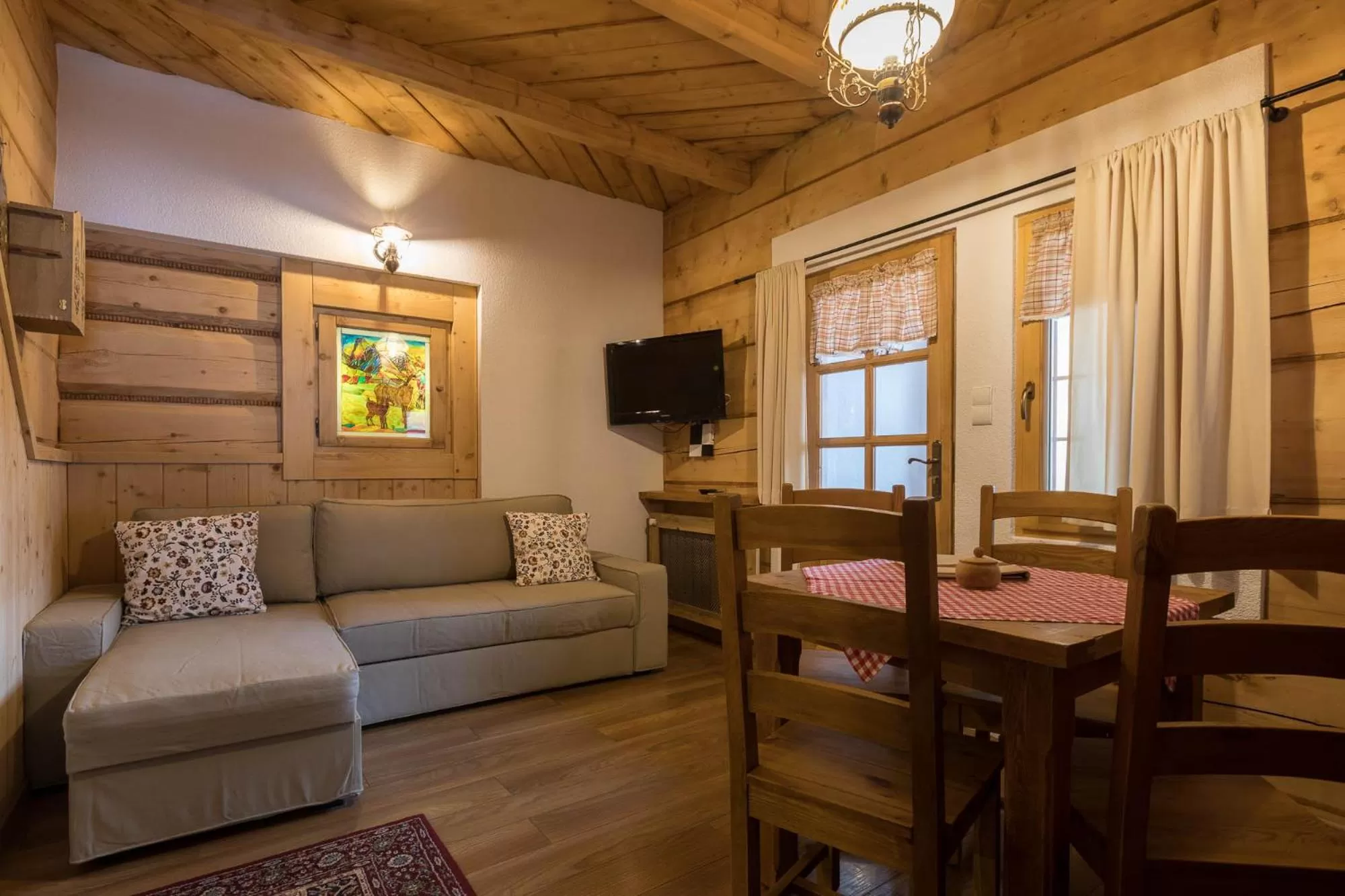 Bed in Bambi Cottage