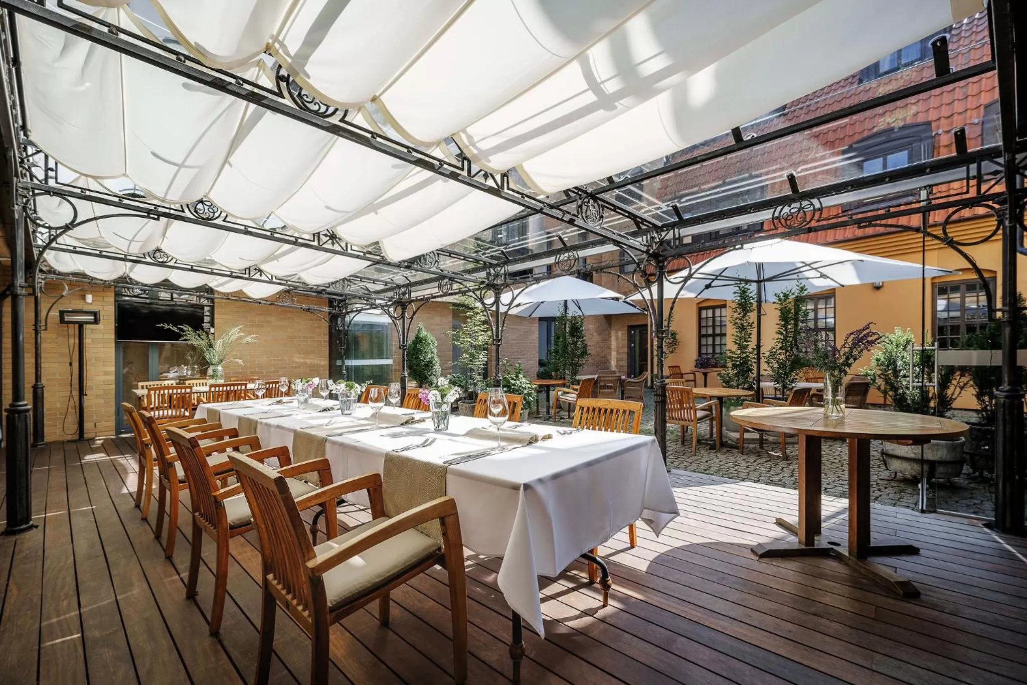 Balcony/Terrace in Euterpe Hotel