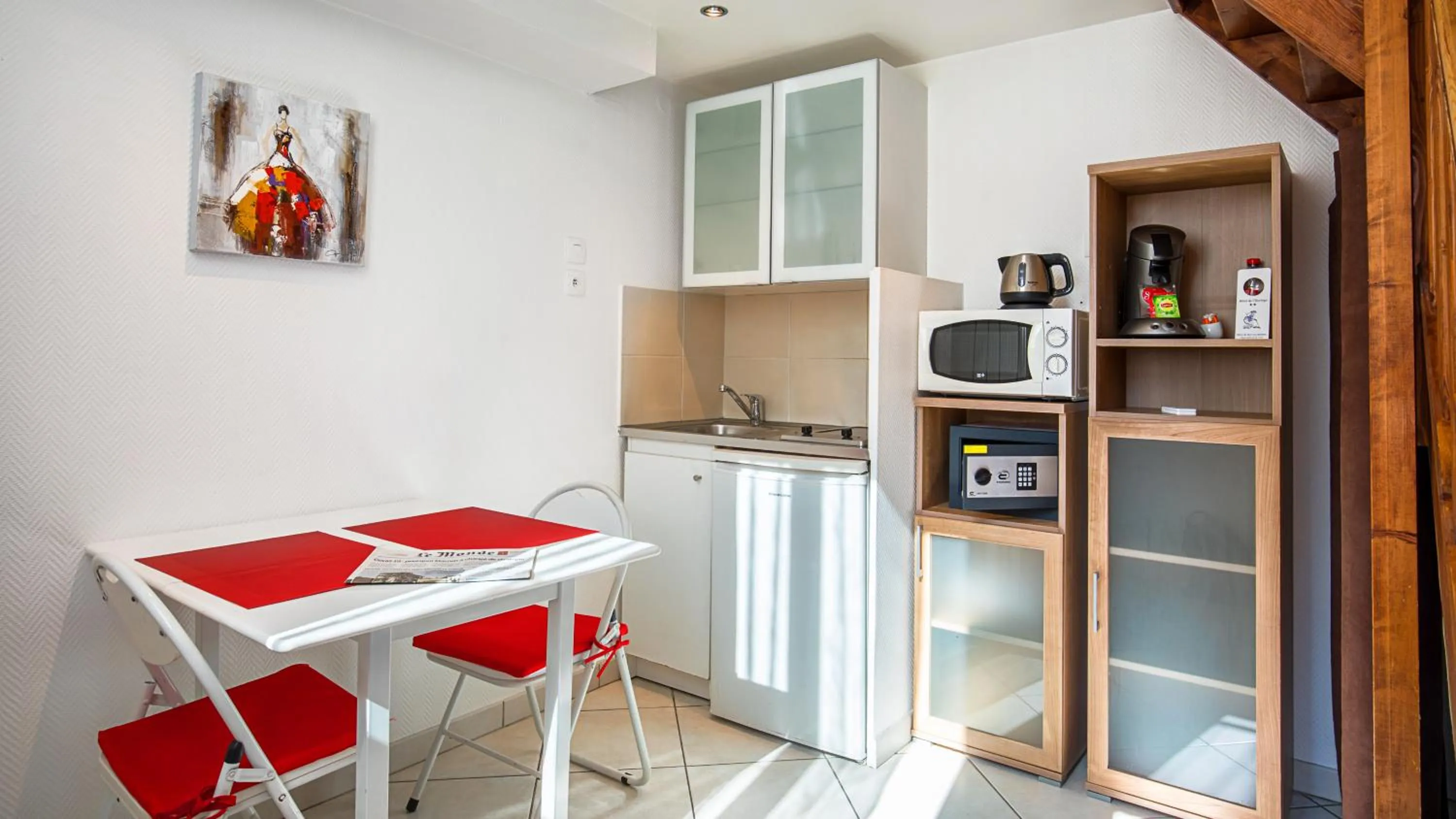 Kitchen or kitchenette in Hotel De L'Horloge
