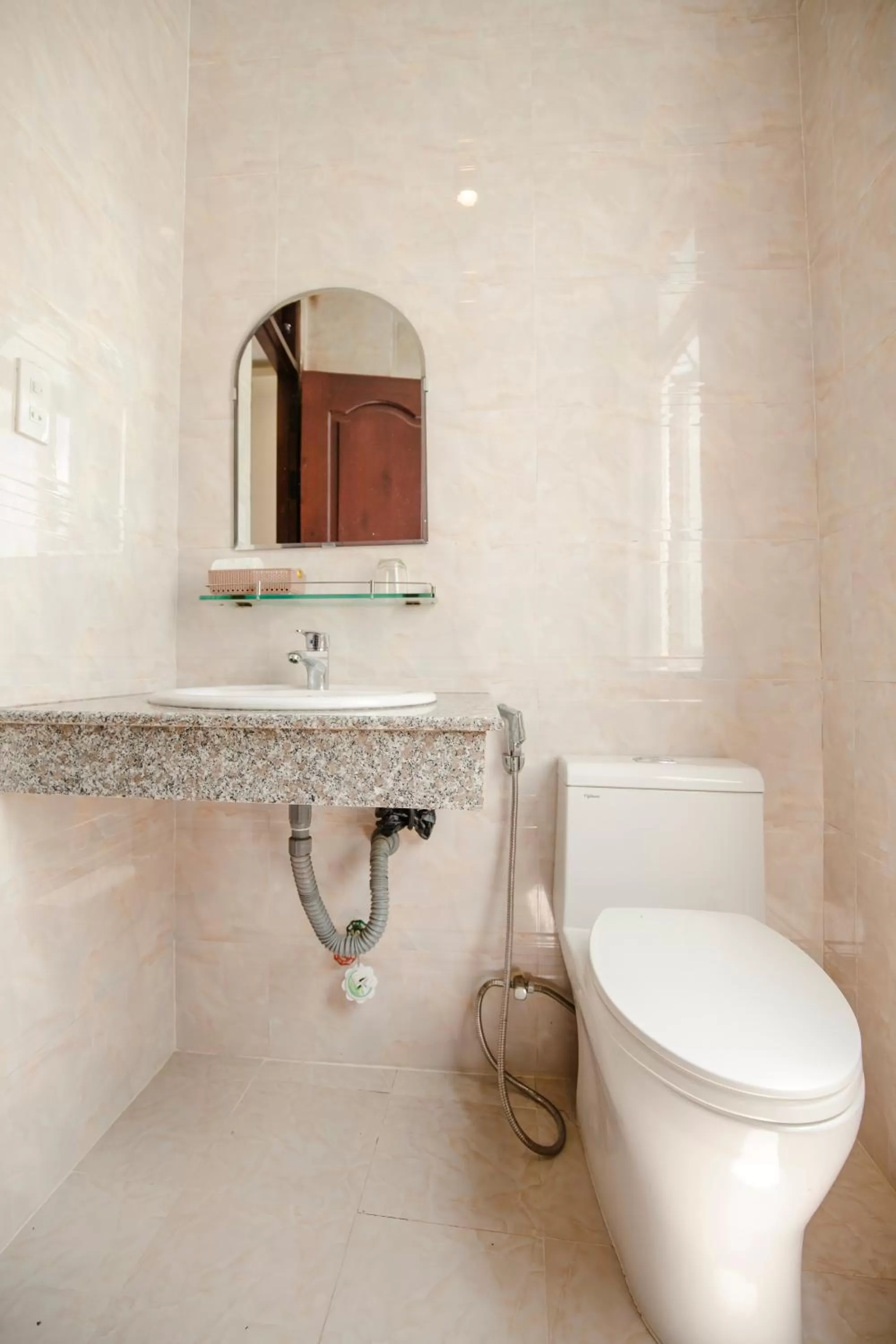 Bathroom in Conico Đà Lạt Hotel