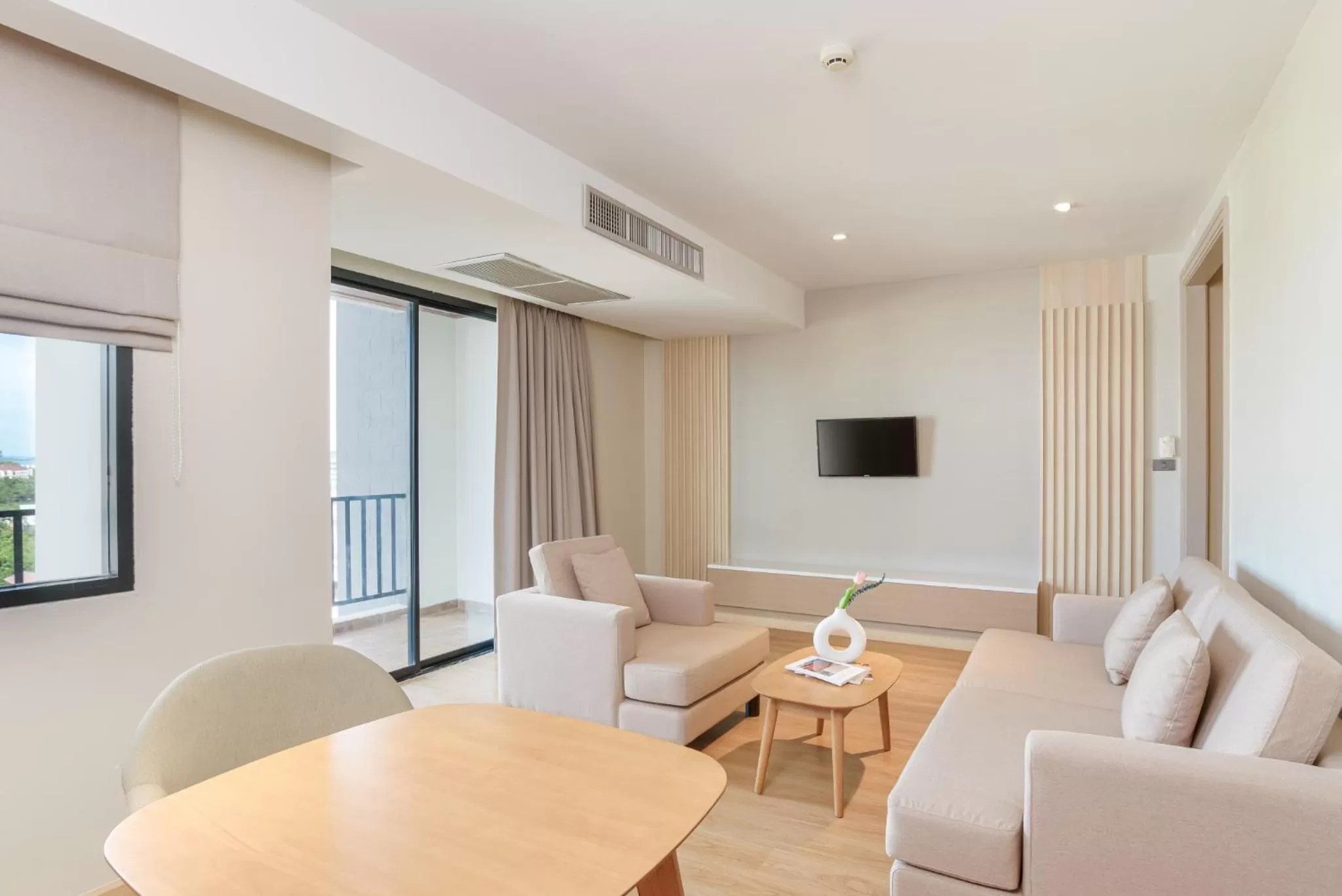 Living room in Mike Garden Resort - SHA EXTAR PLUS