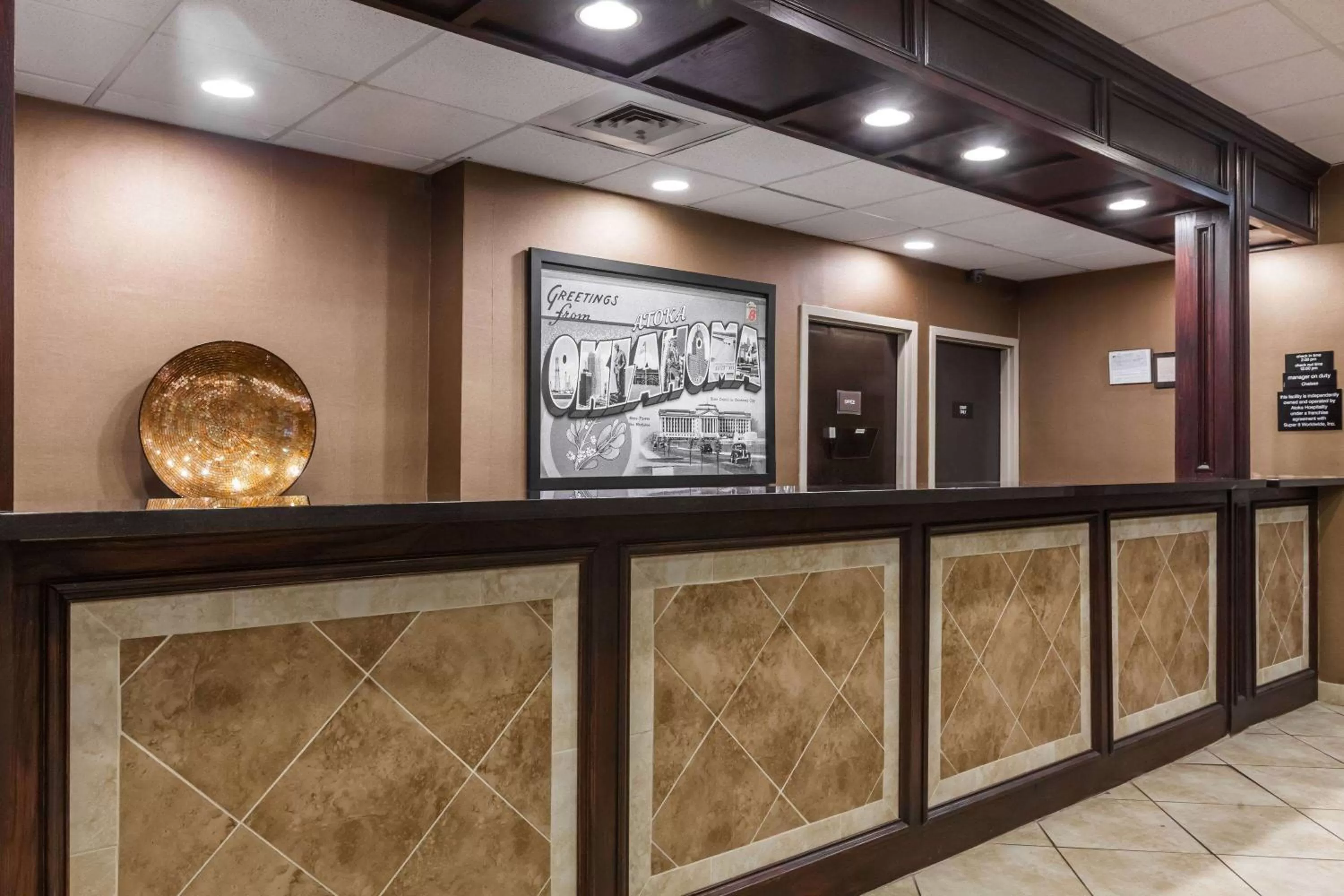 Lobby or reception in Super 8 by Wyndham Atoka
