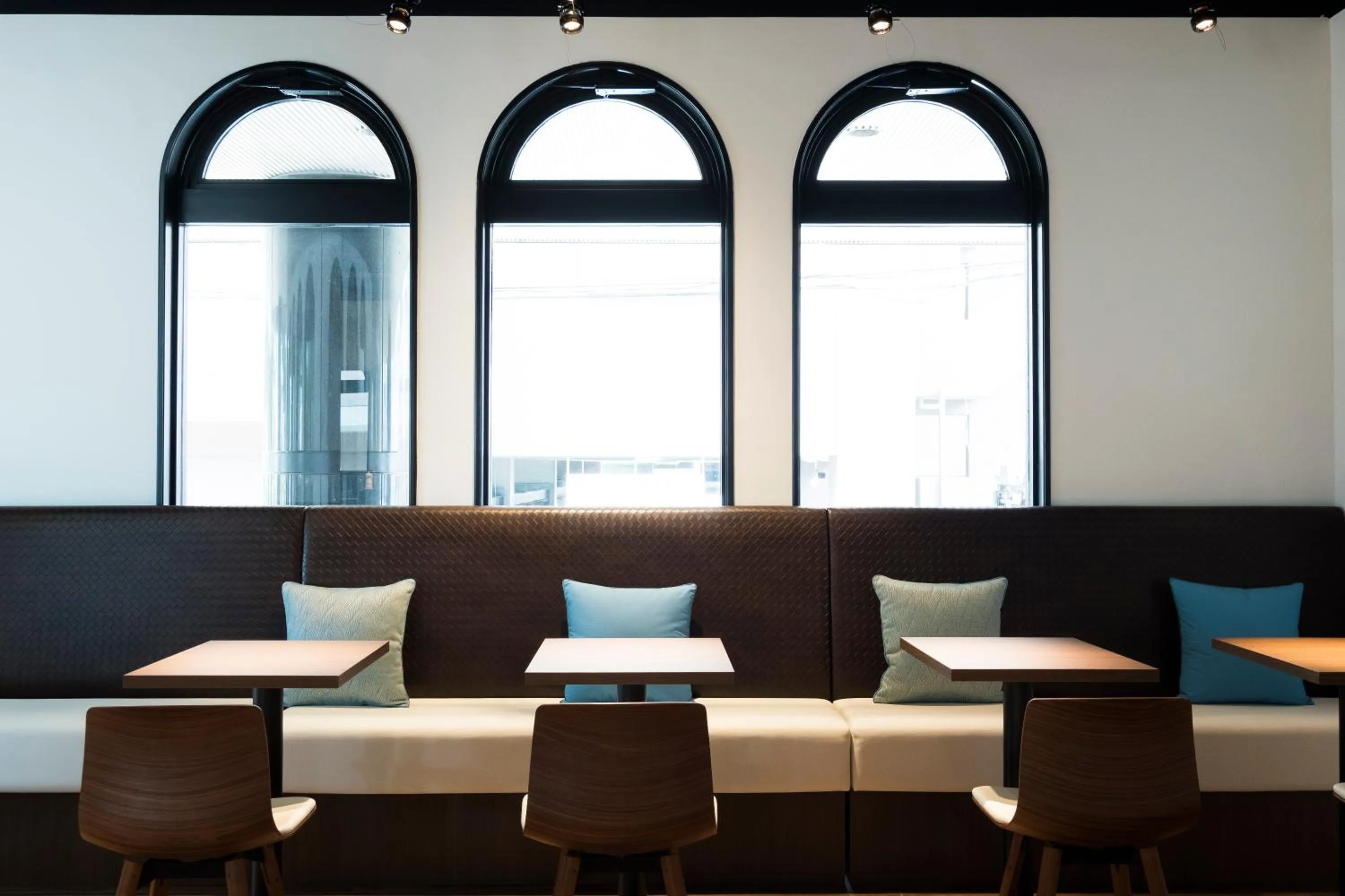 Restaurant/places to eat in EN HOTEL Fujisawa