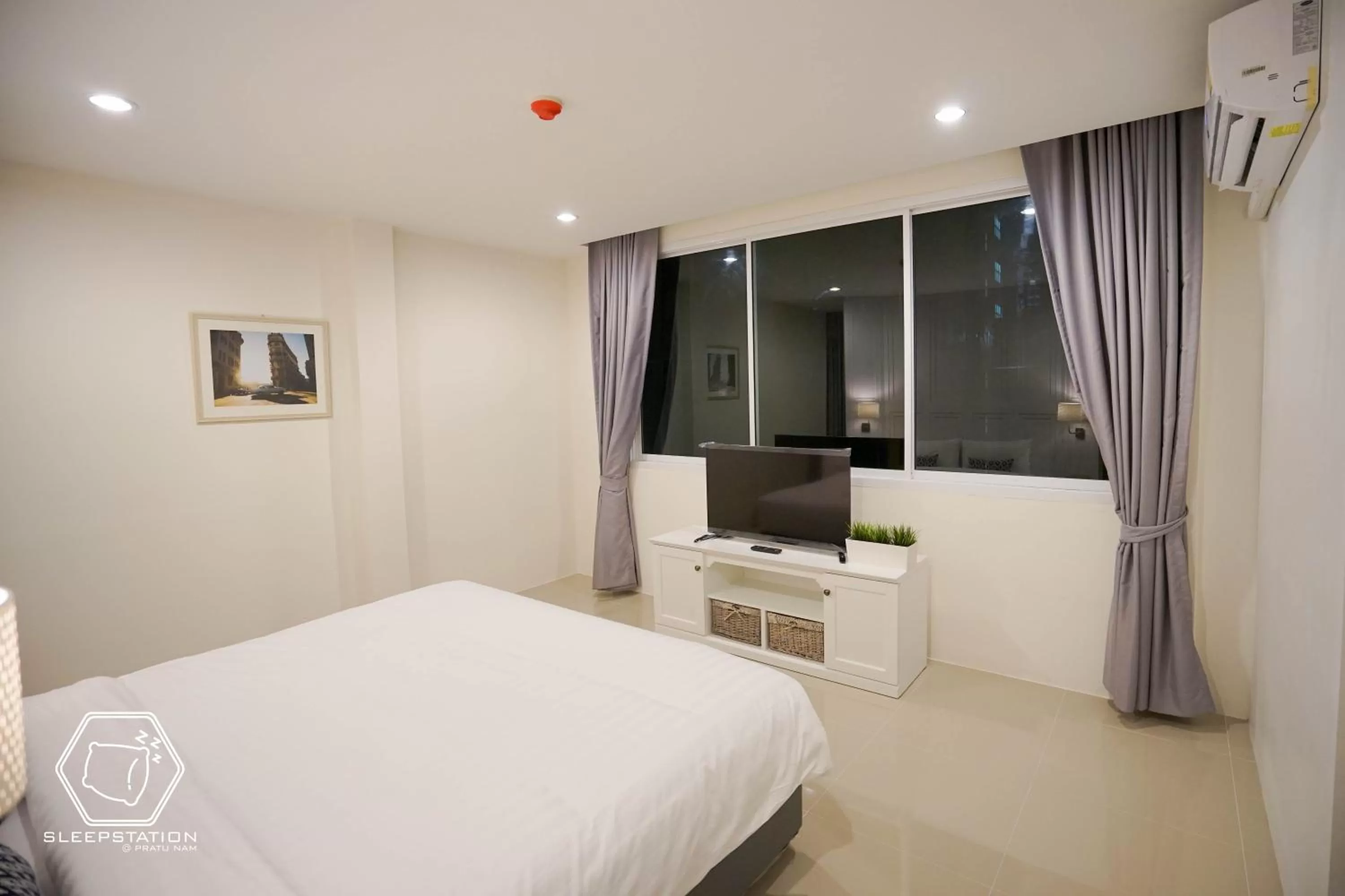 Bed in Sleepstation at Pratunam