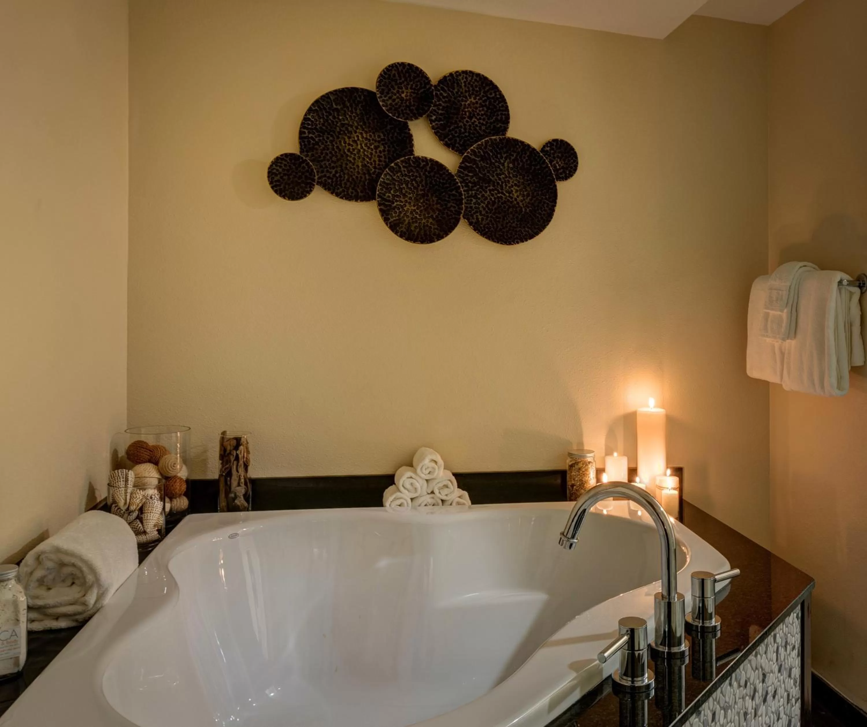 Bath in Garrison Hotel & Suites Dover-Portsmouth, an Ascend Collection Hotel