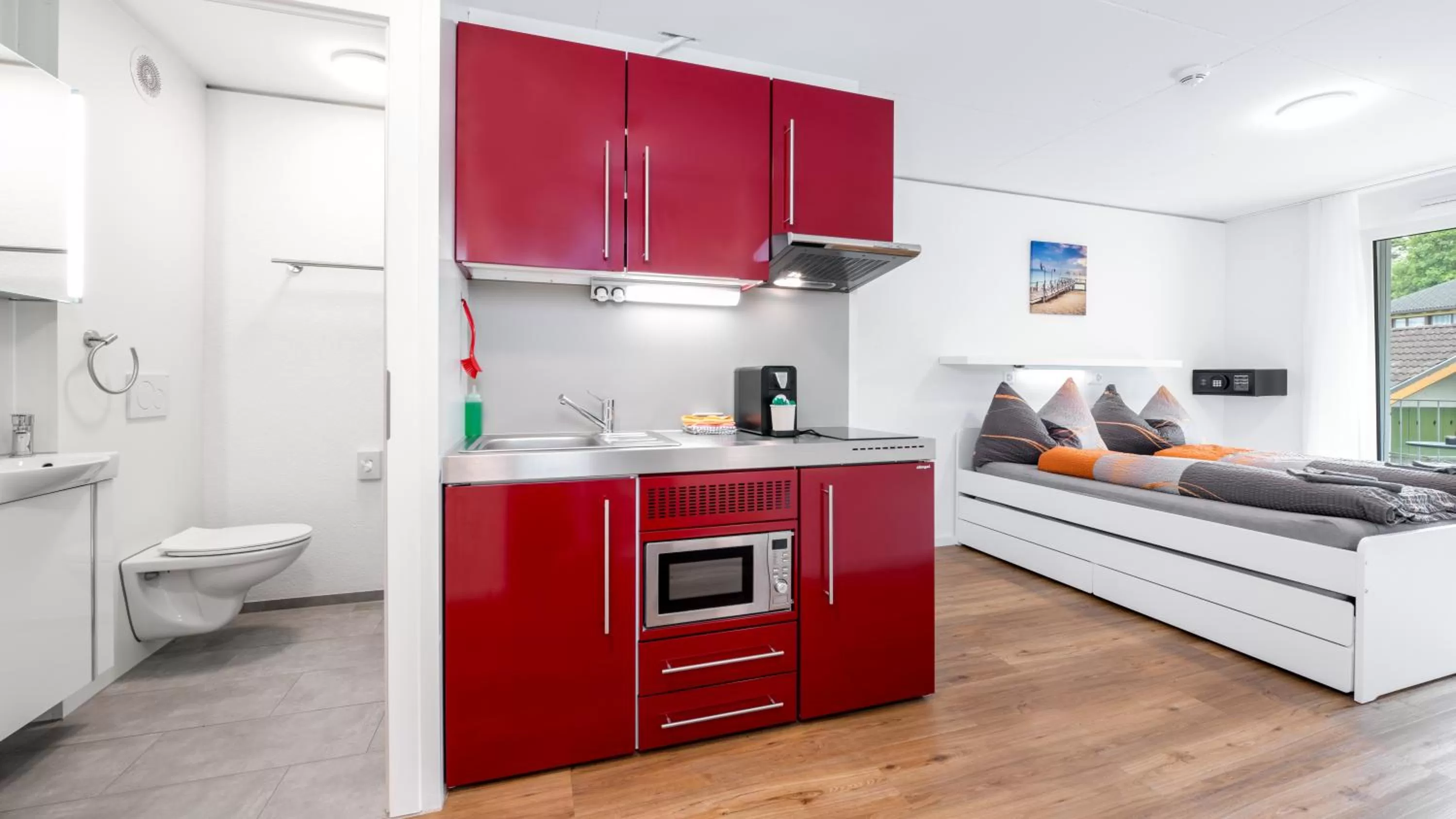 Photo of the whole room in Anstatthotel Goldau - self-check-in