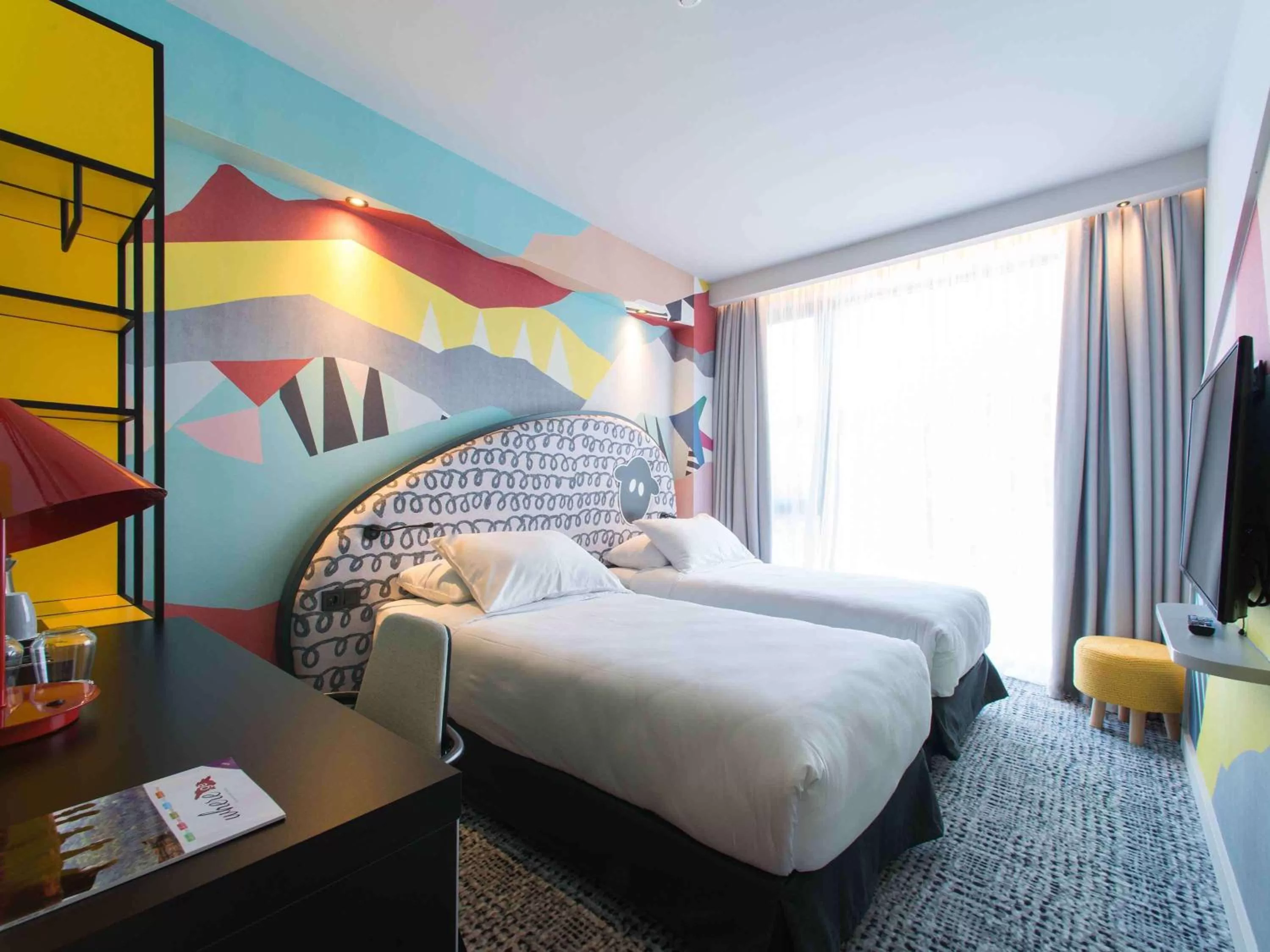 Photo of the whole room, Bed in ibis Styles Tbilisi Center