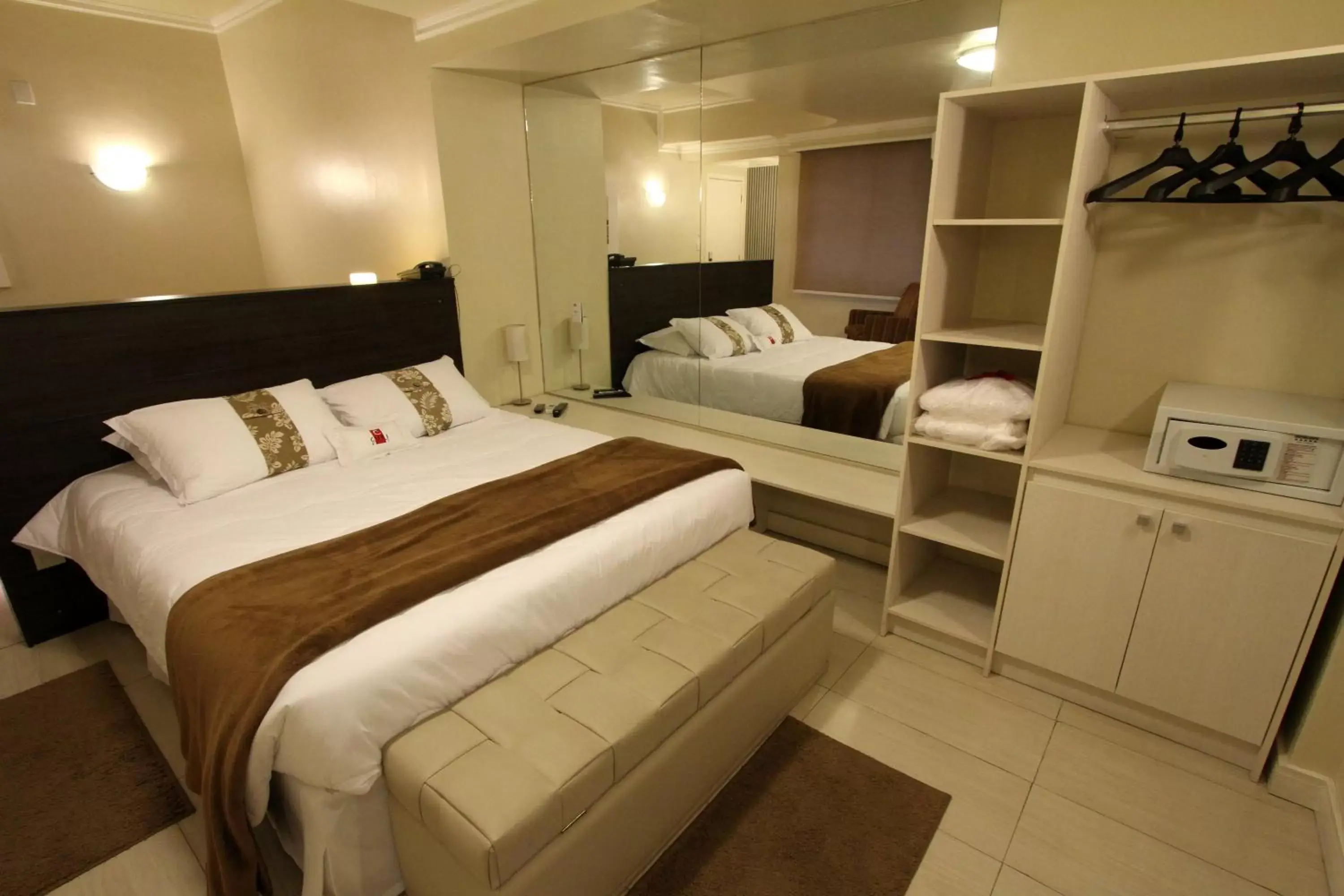 Double Room - single occupancy in Hotel Curi Executive Double Room - single occupancy in Hotel Curi Executive