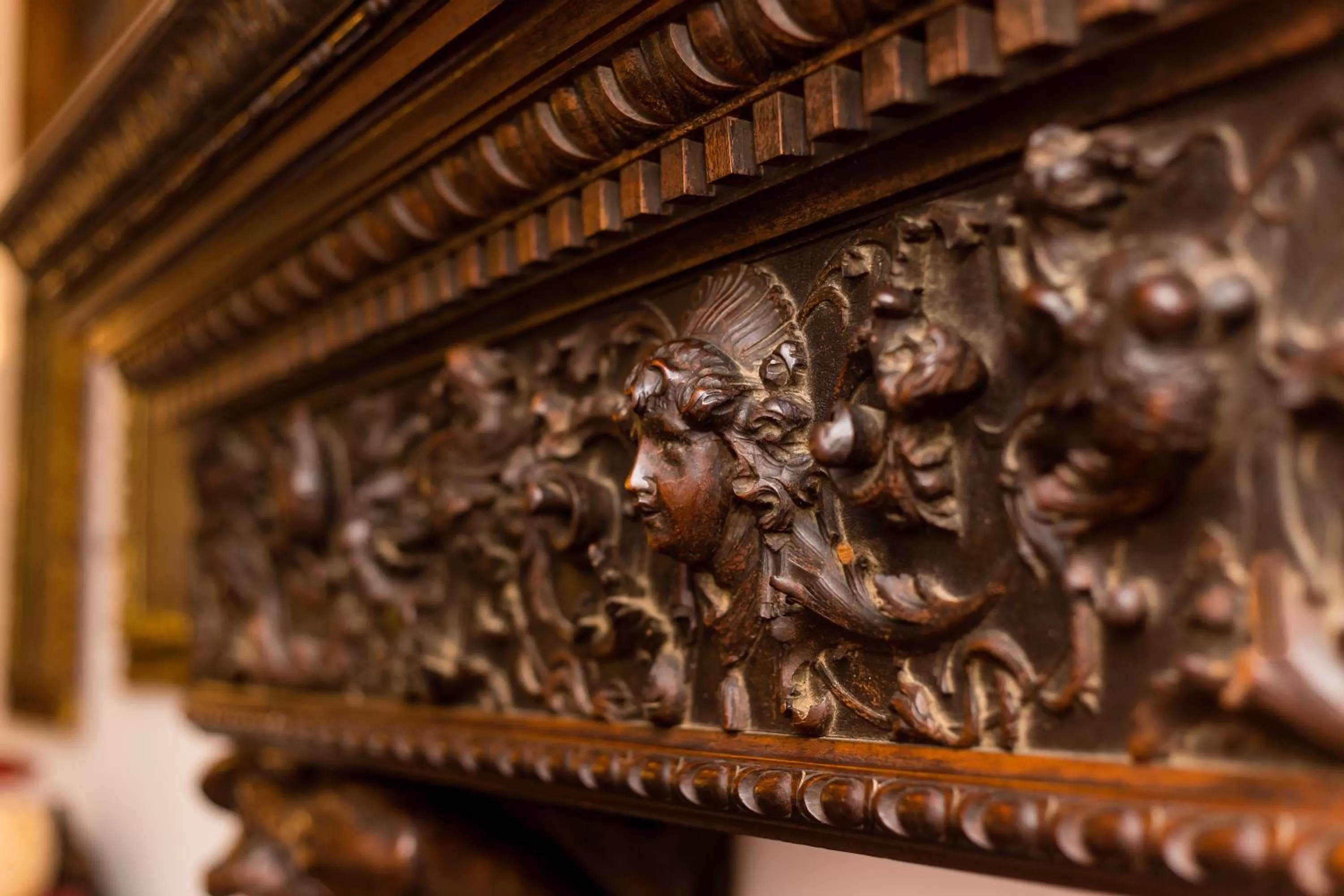 Decorative detail in Hotel Castelo Nacional Inn Campos do Jordão