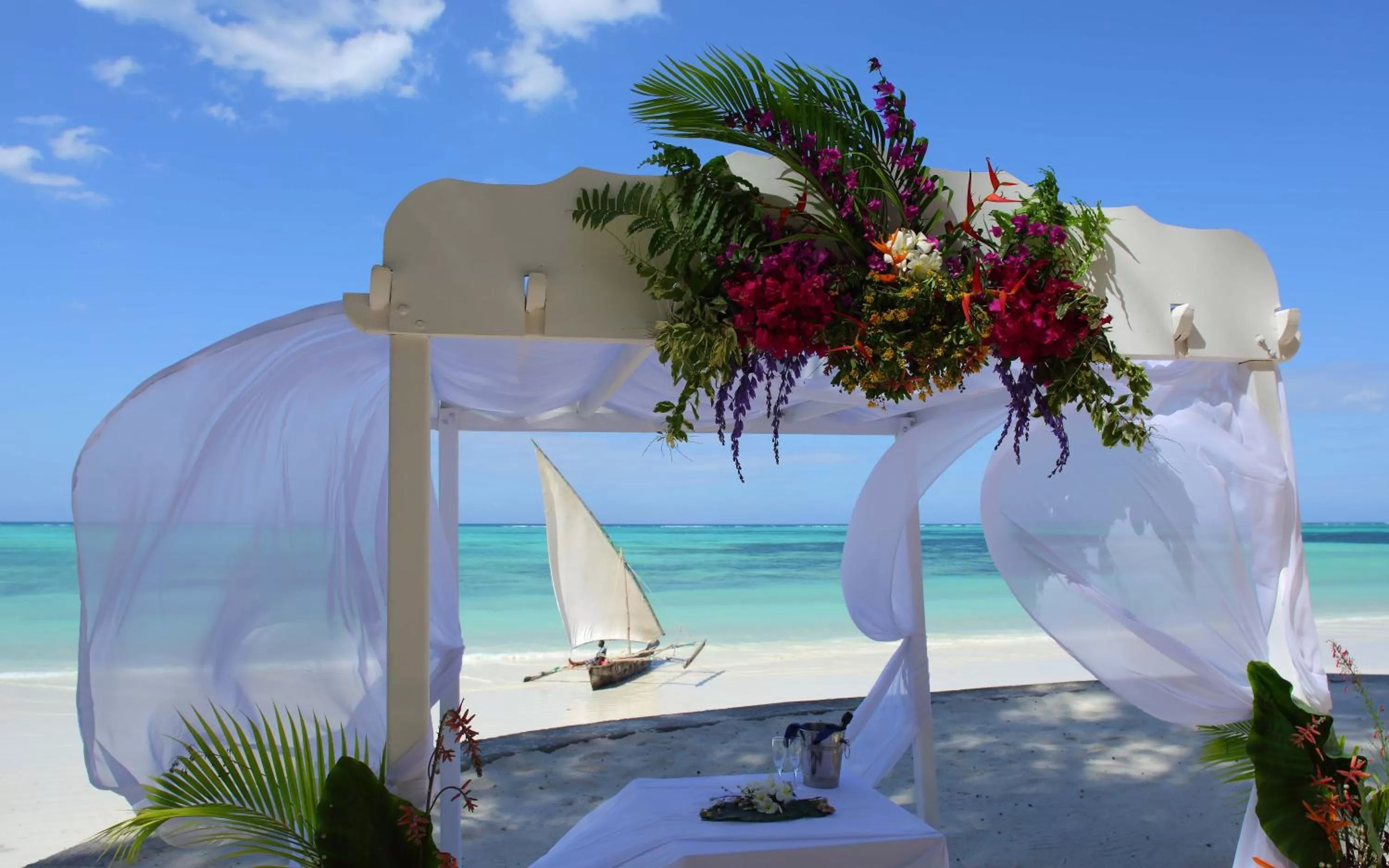 wedding in Sultan Sands Island Resort & Spa