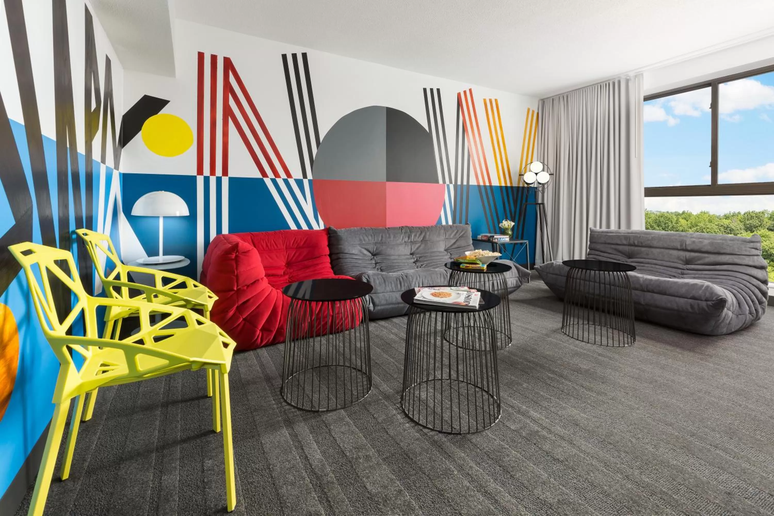 Living room in Studio Allston Hotel Boston