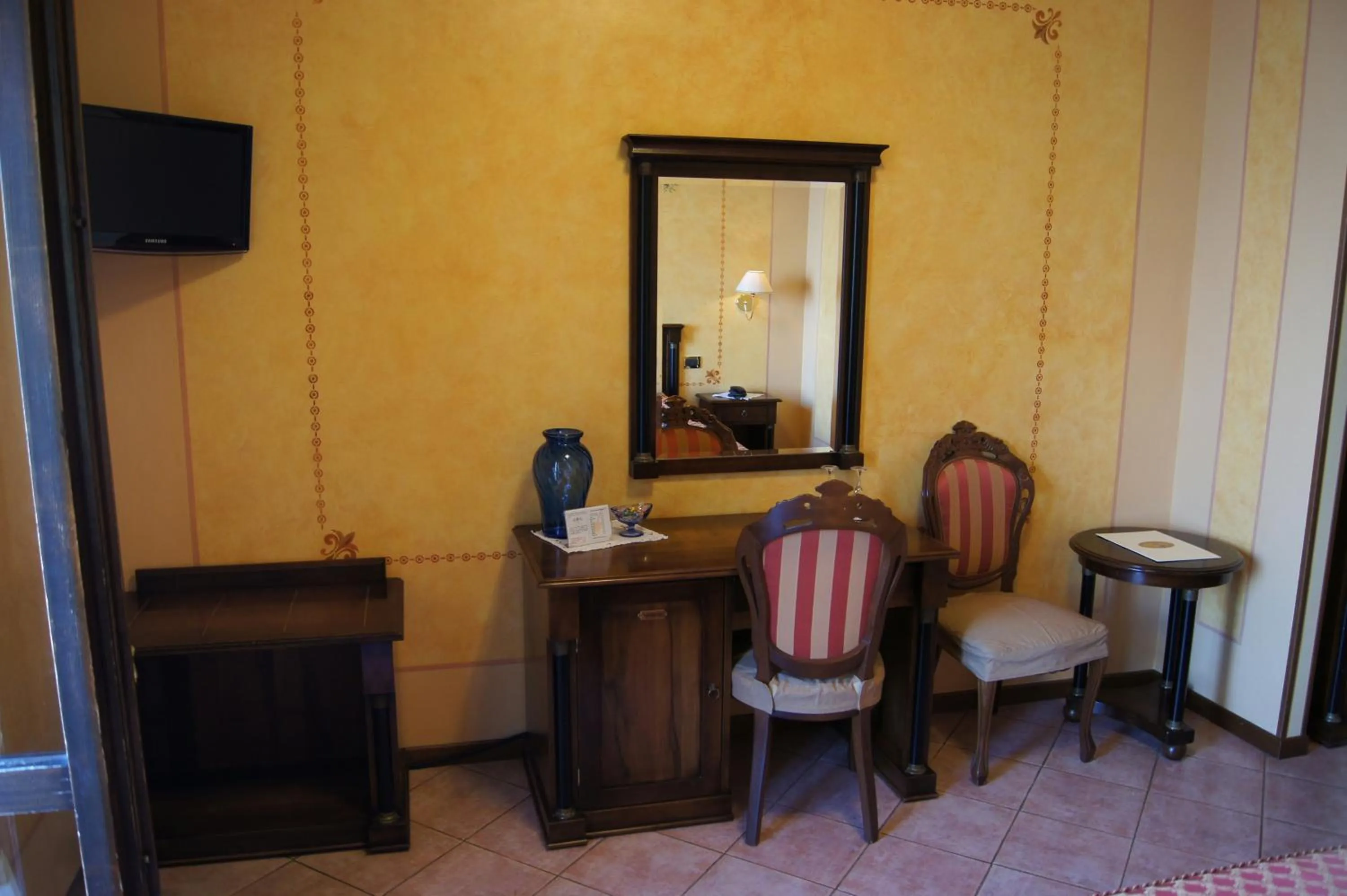 Decorative detail in Hotel Lugana Parco Al Lago