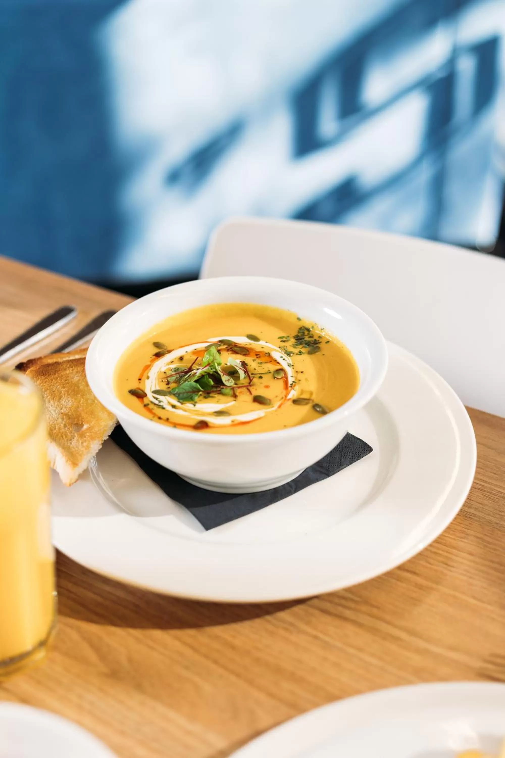 Restaurant/places to eat in Quality Hotel Dickson