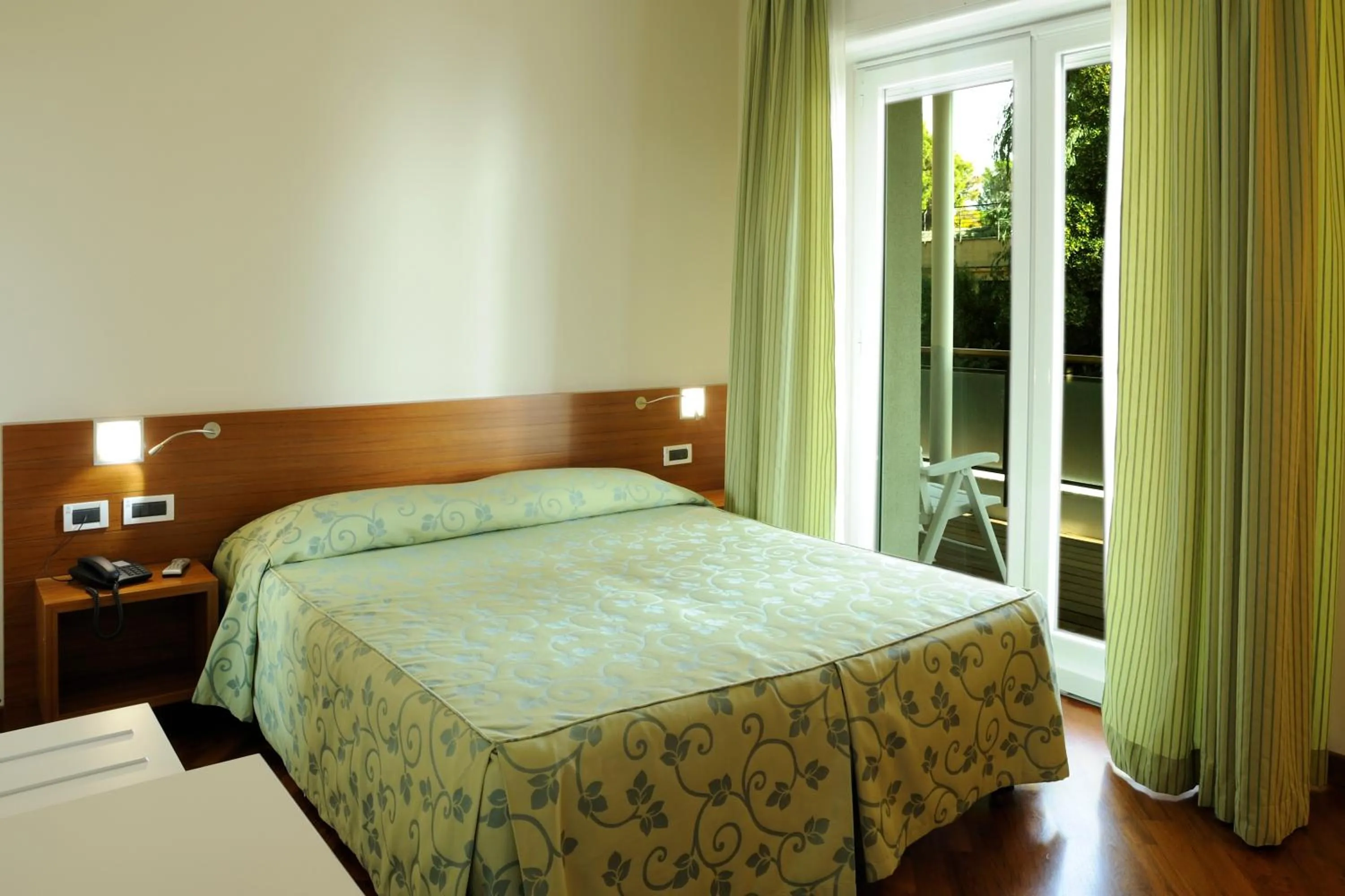 Bedroom, Bed in Hotel Le Roi