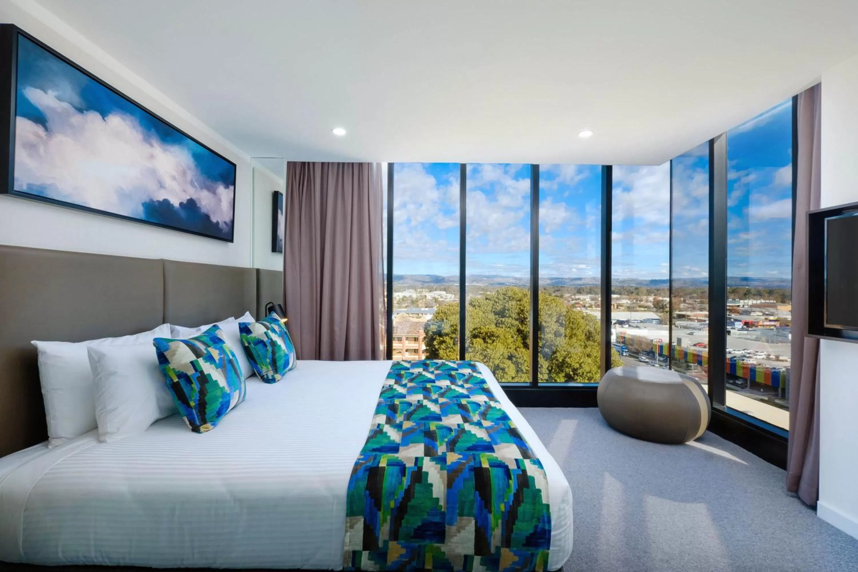Bedroom, Bed in Mantra Albury
