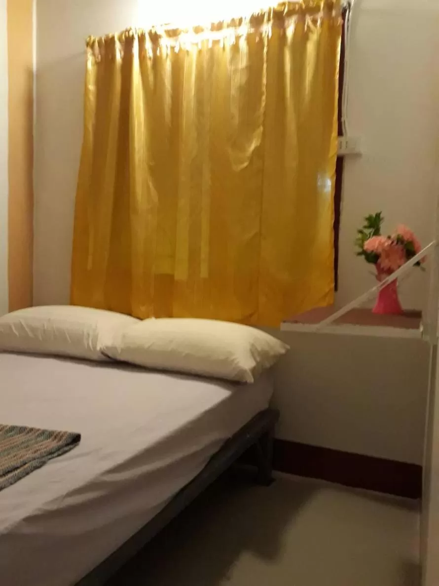 Bed in Adchara Mansion