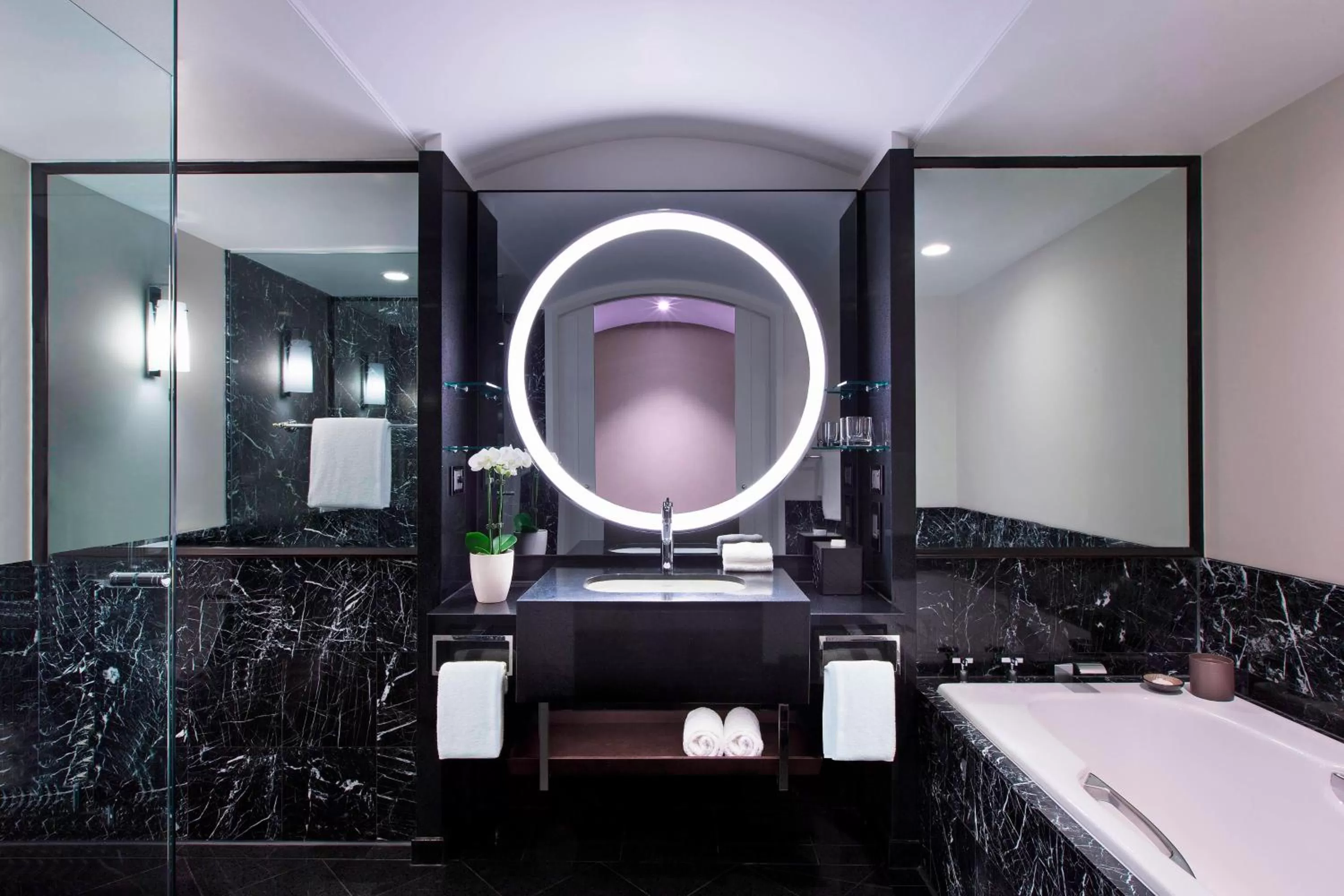 Bathroom in Sheraton Grand Sydney Hyde Park