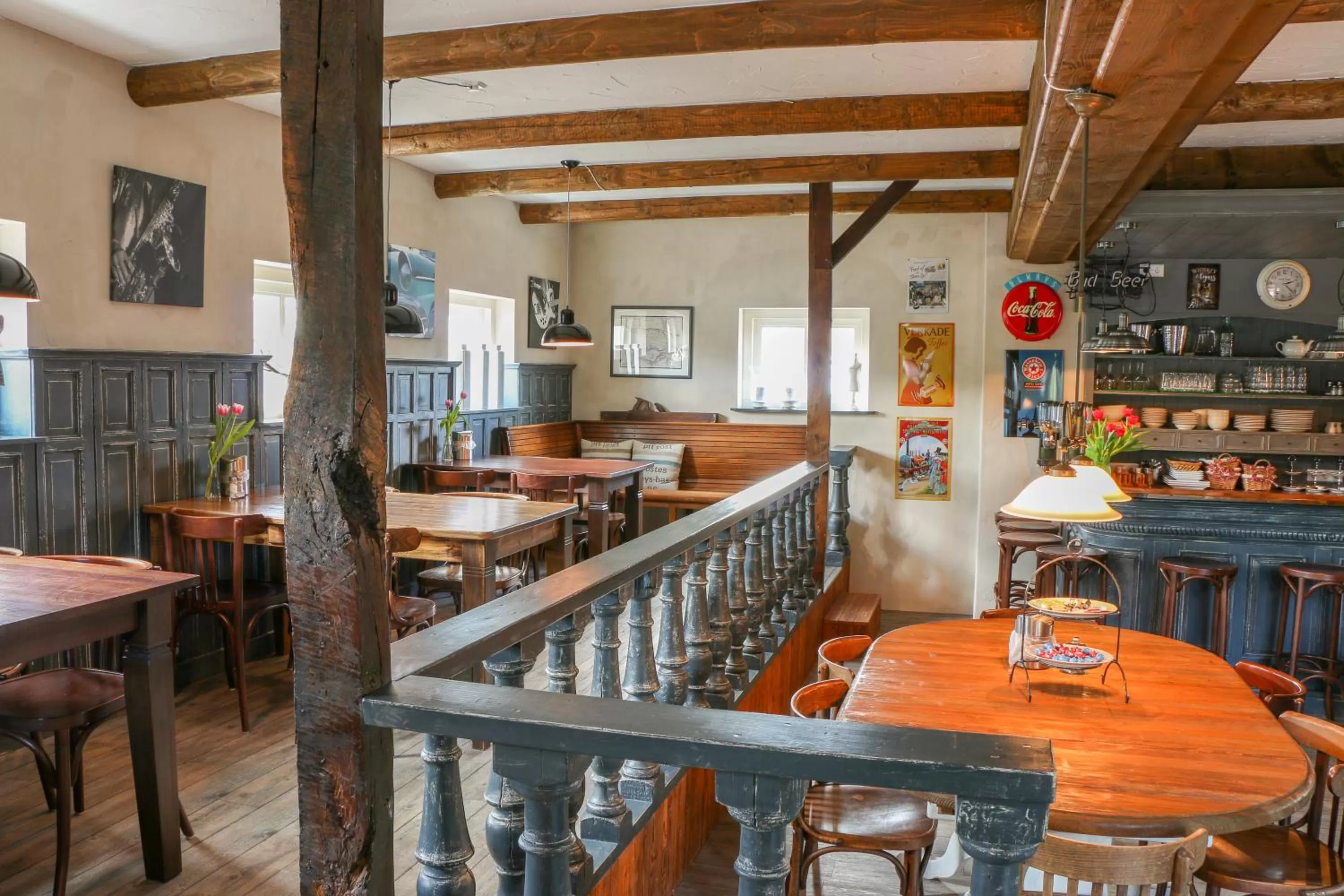 Communal lounge/ TV room in Oostmolenhoeve B&B