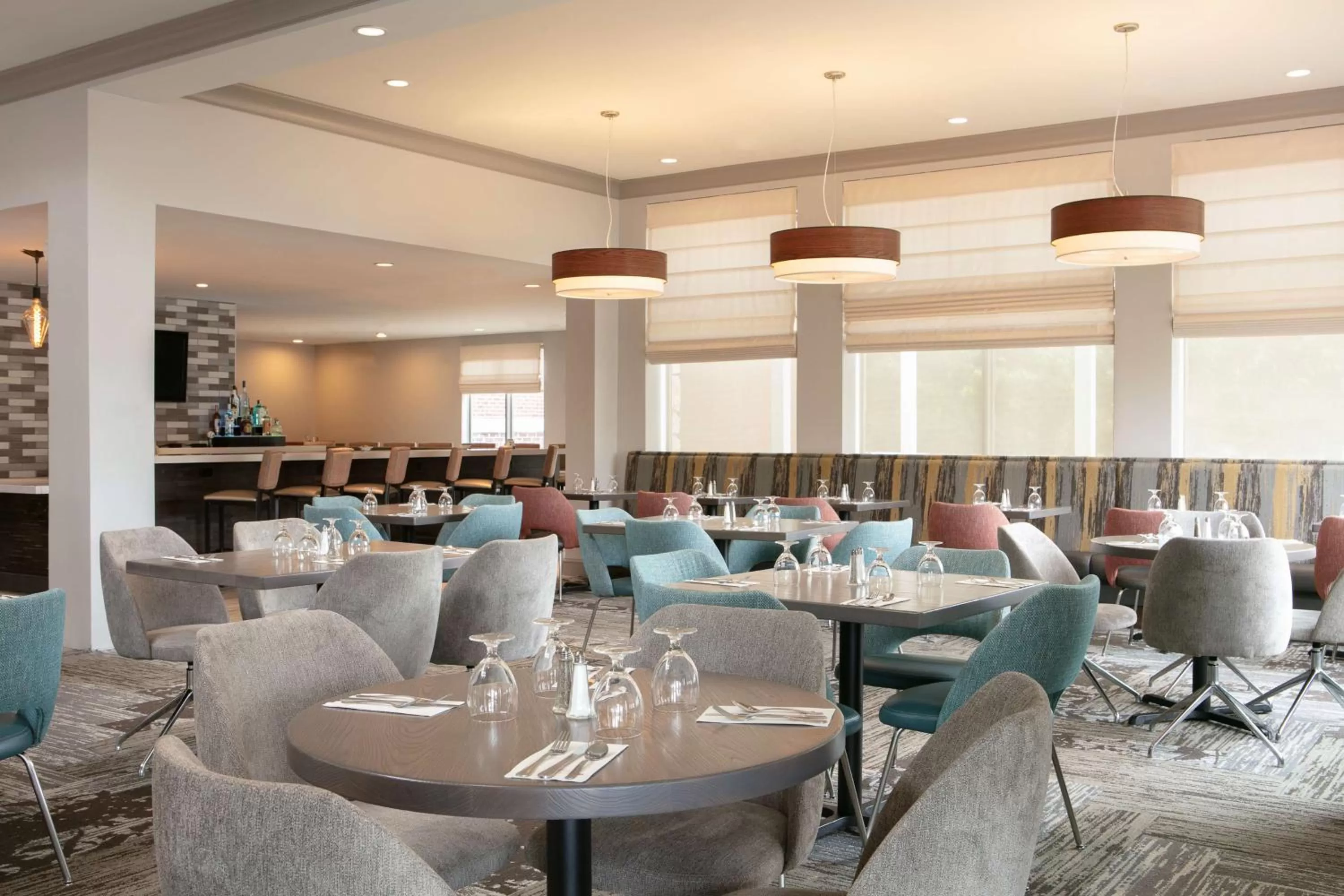 Restaurant/places to eat in Hilton Garden Inn Omaha West