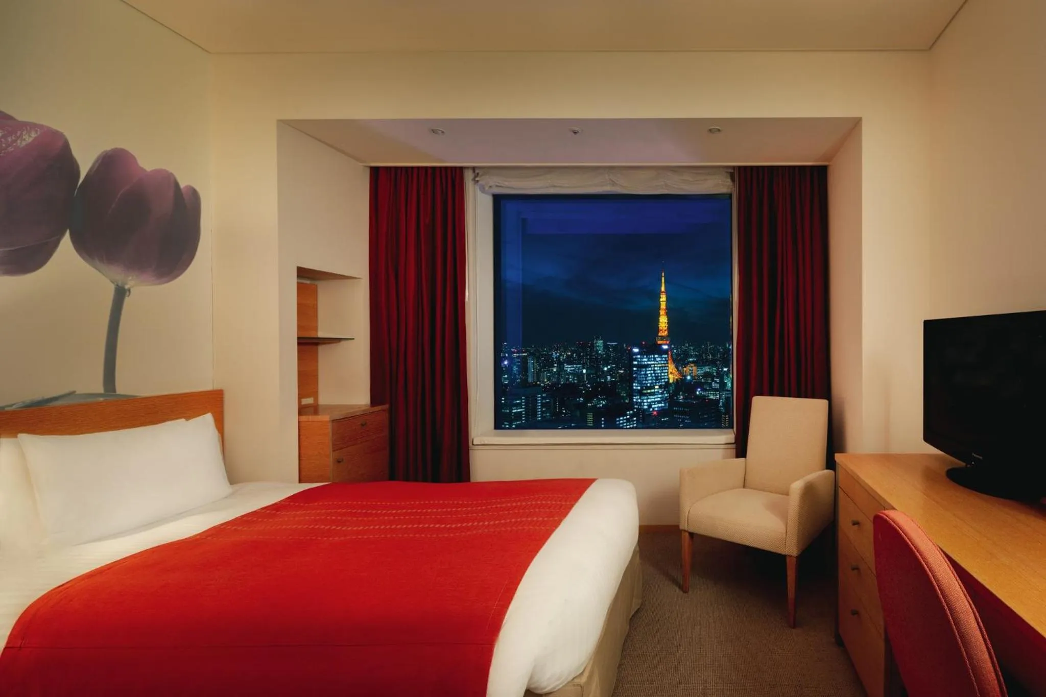 Twin Room Tokyo Tower Side - Above 26th floor - Non Smoking in Park Hotel Tokyo