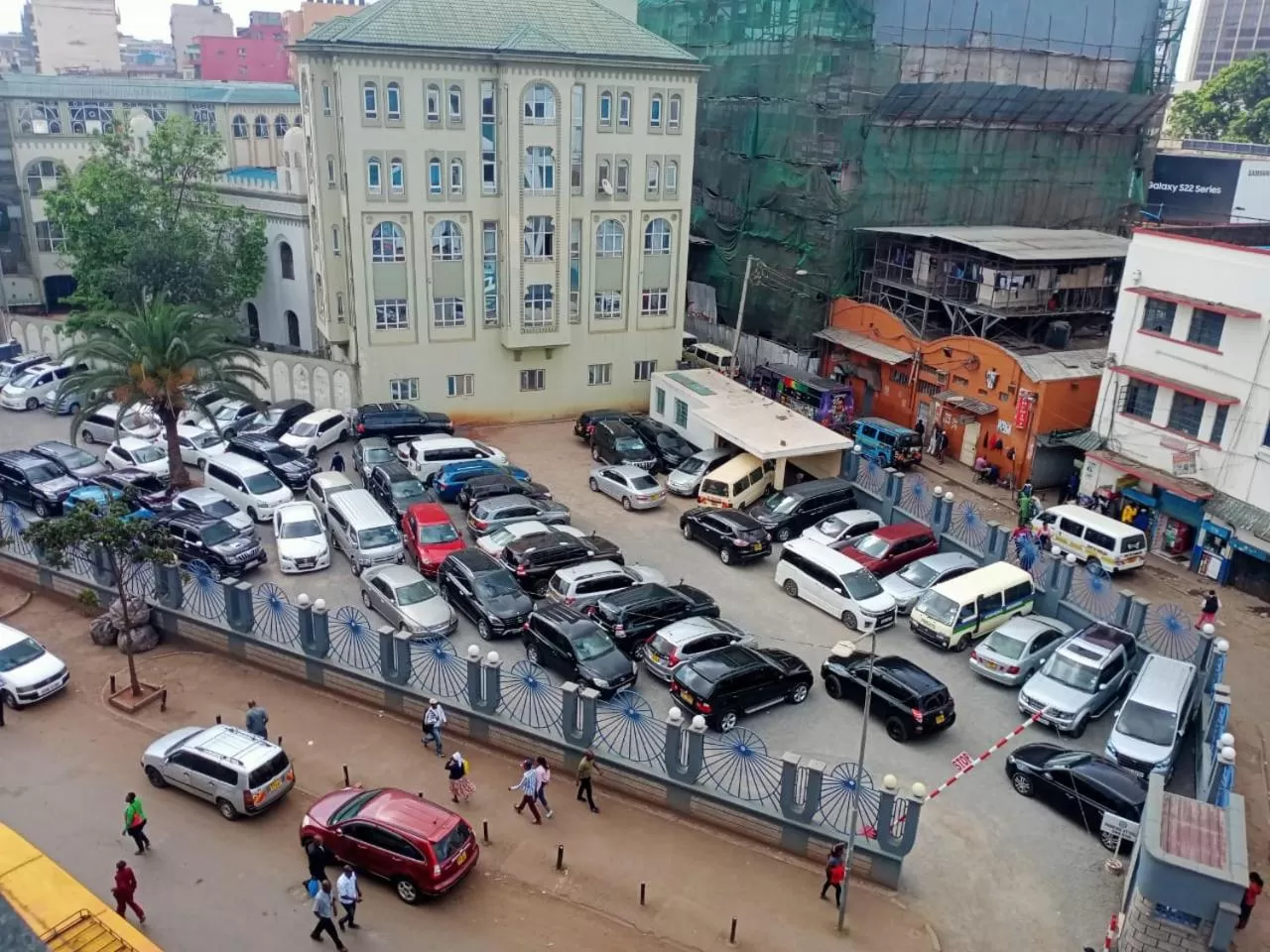 Parking in Marble Arch Hotel