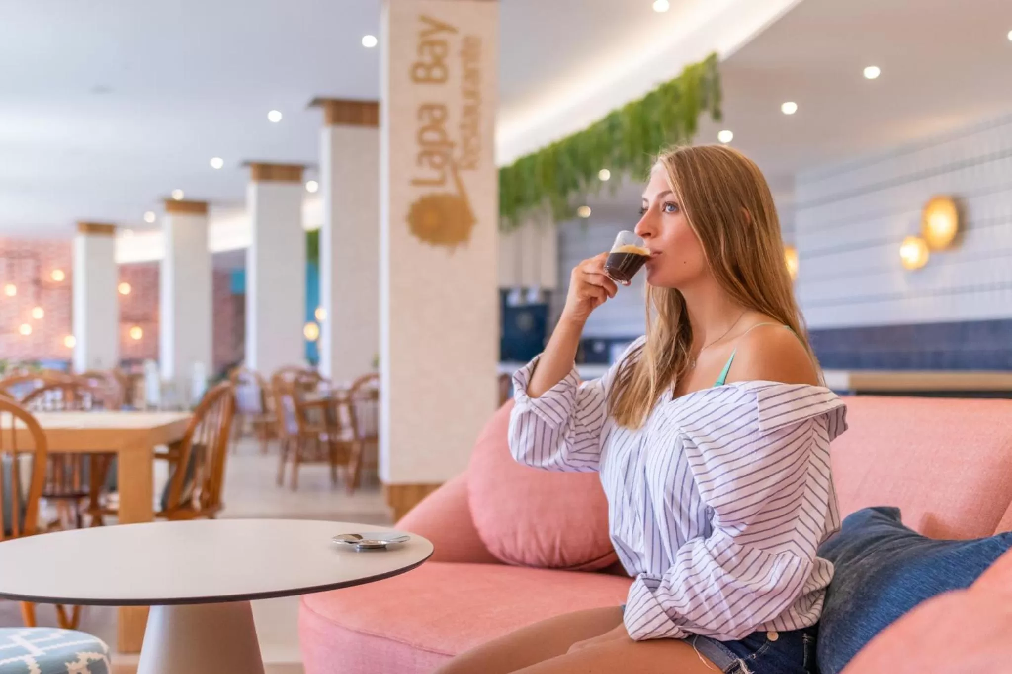 Restaurant/places to eat in Aqua Natura Bay