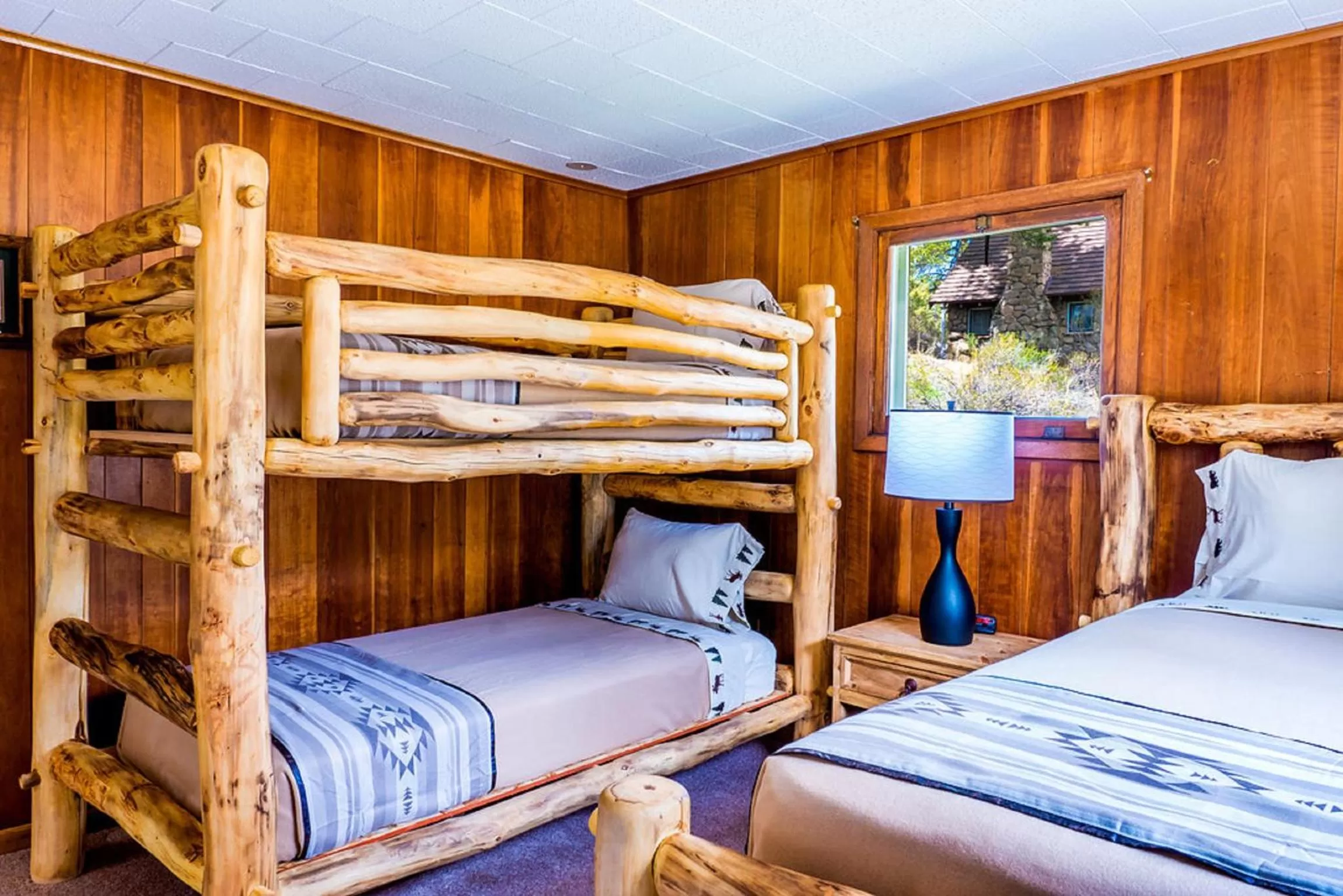 bunk bed, Bed in Murphy's Resort