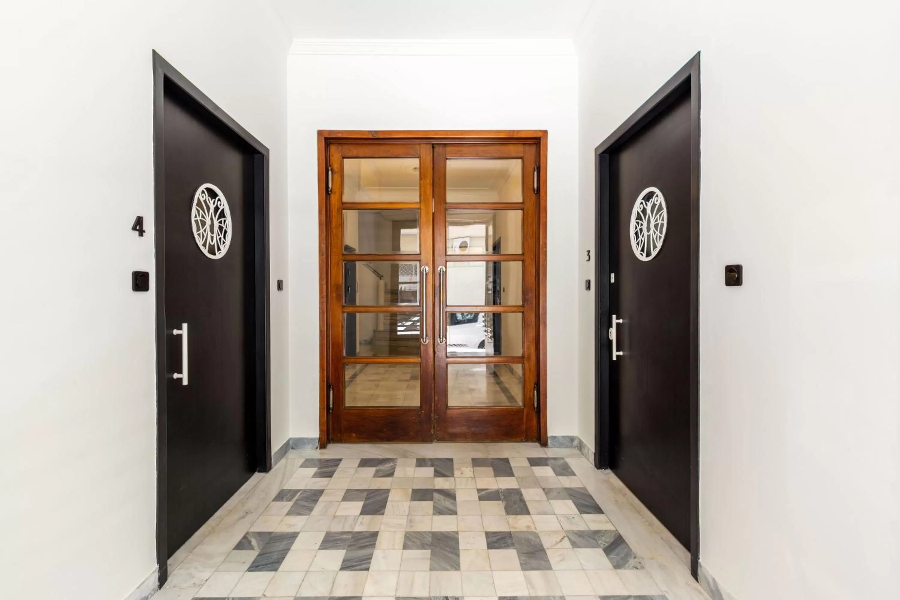 Property building in ZOIA The Met by UPSTREET