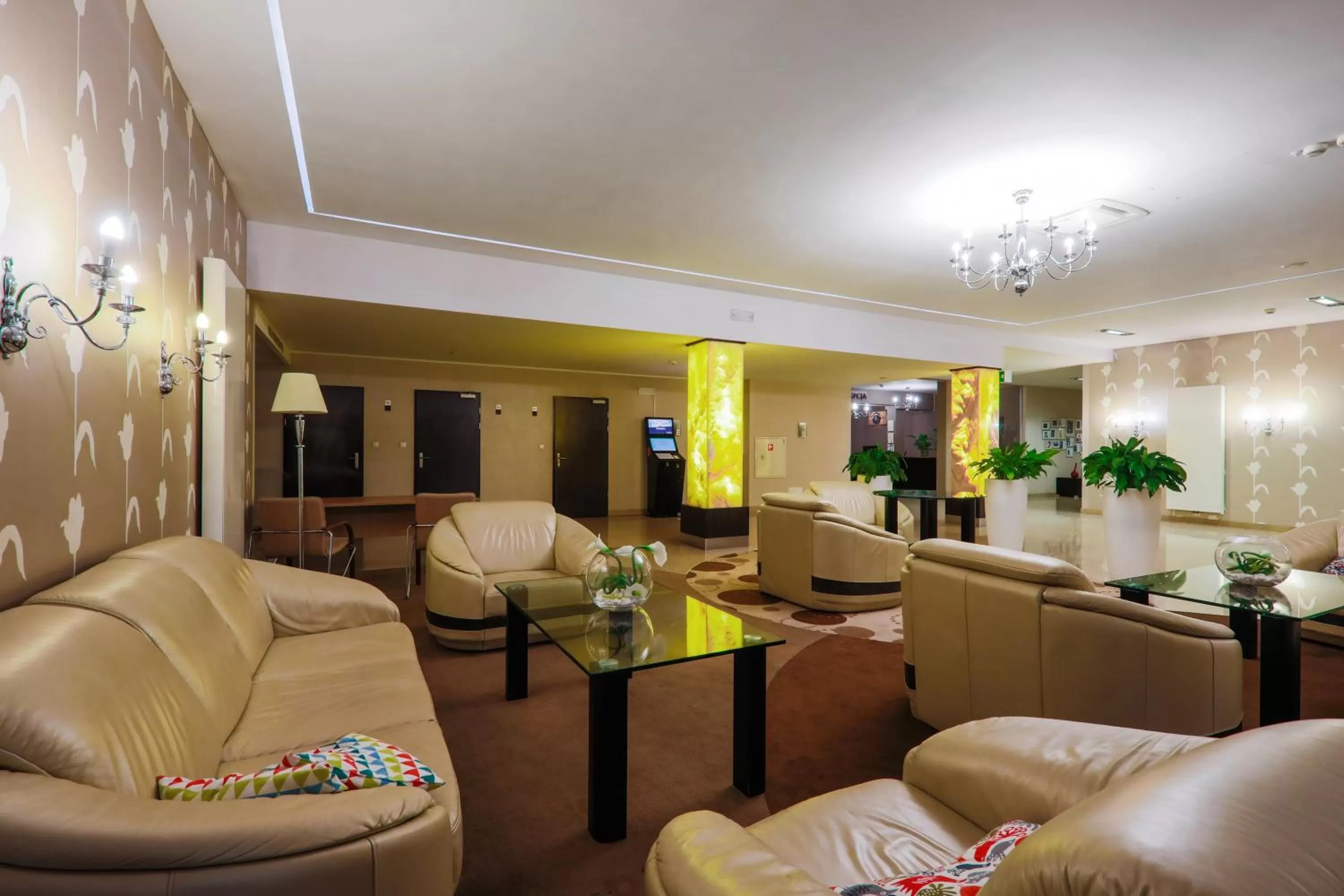 Lobby or reception in Hotel Borowiecki