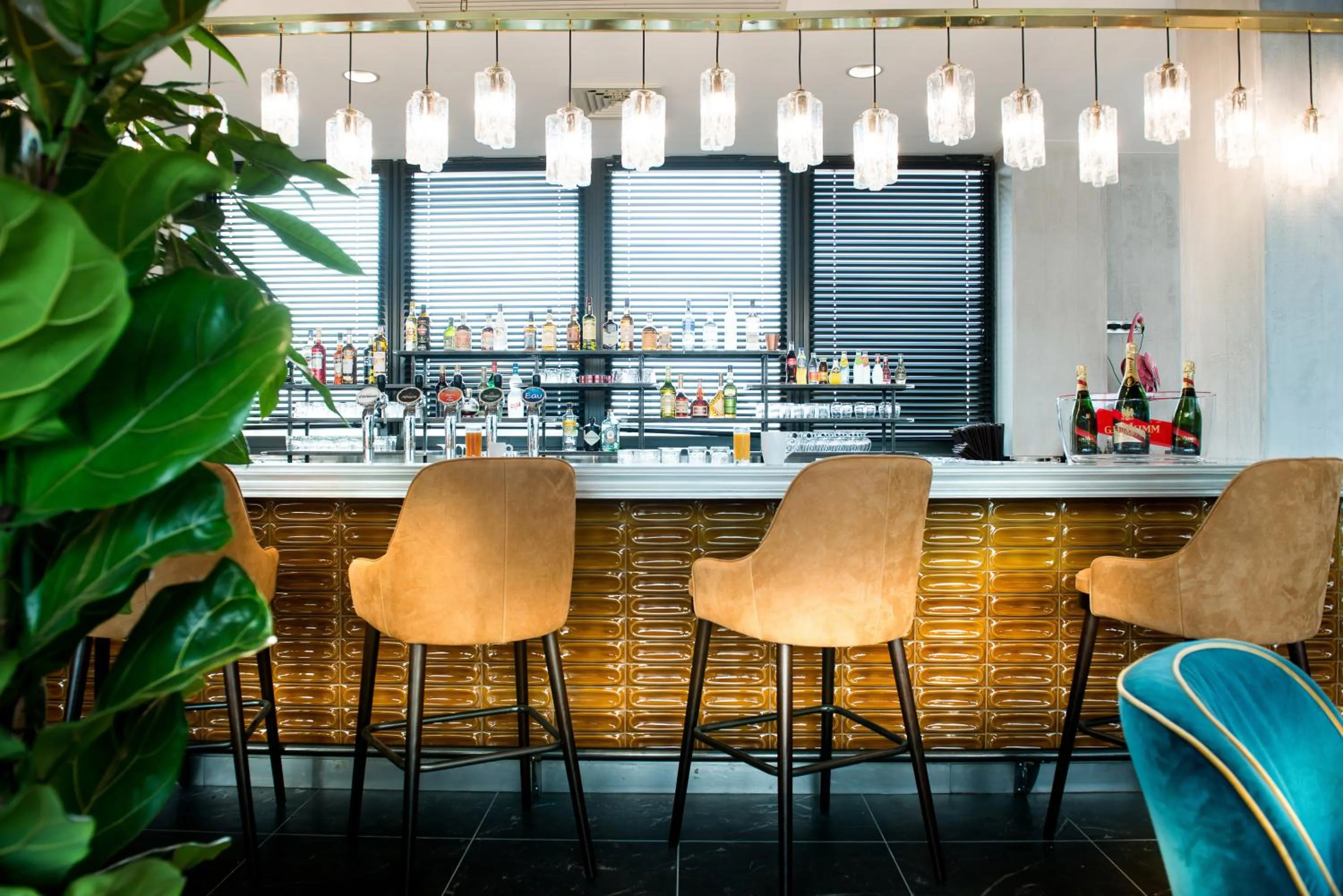 Lounge or bar in KOPSTER Hotel Lyon Groupama Stadium