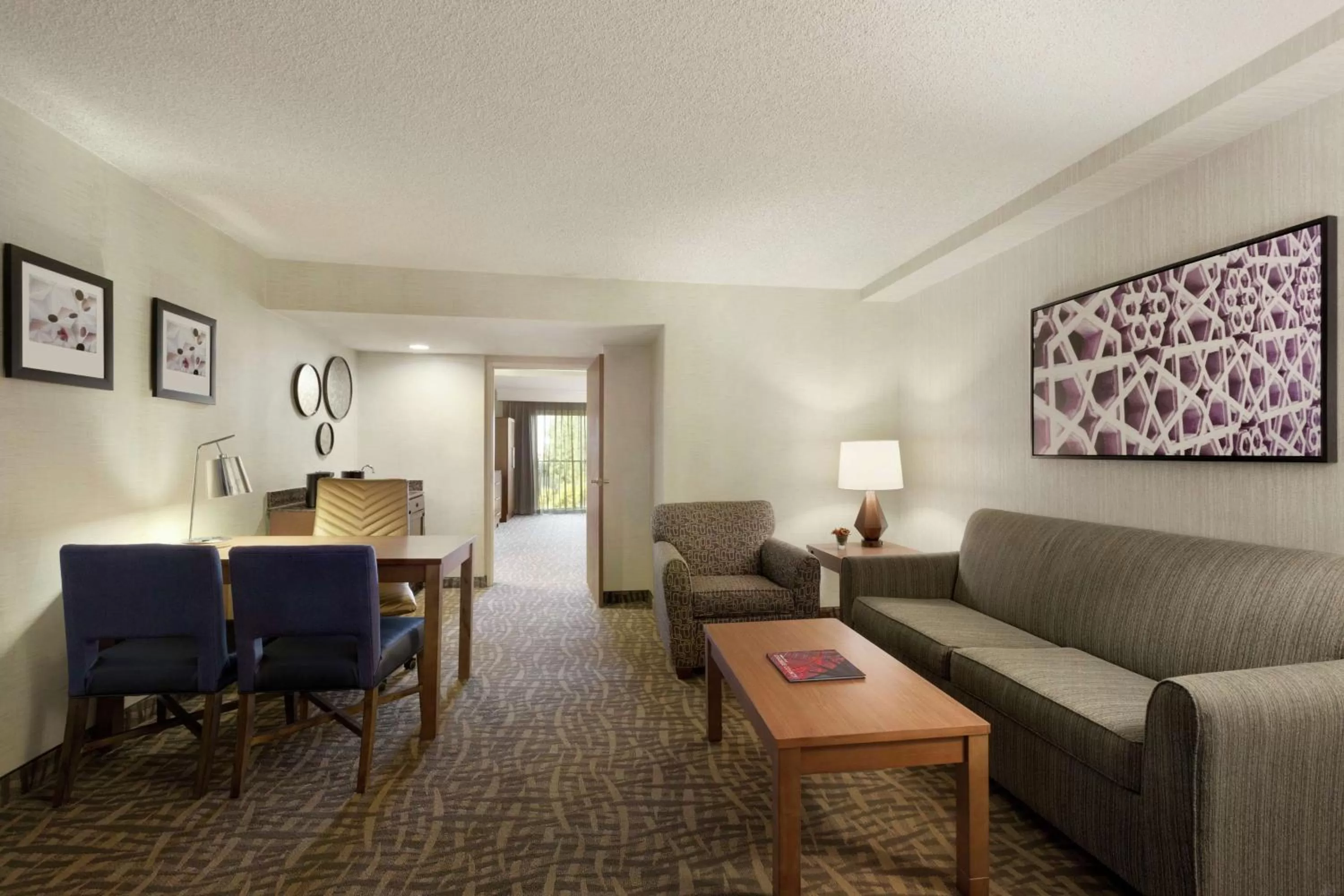 Bedroom in Embassy Suites by Hilton Santa Ana Orange County Airport