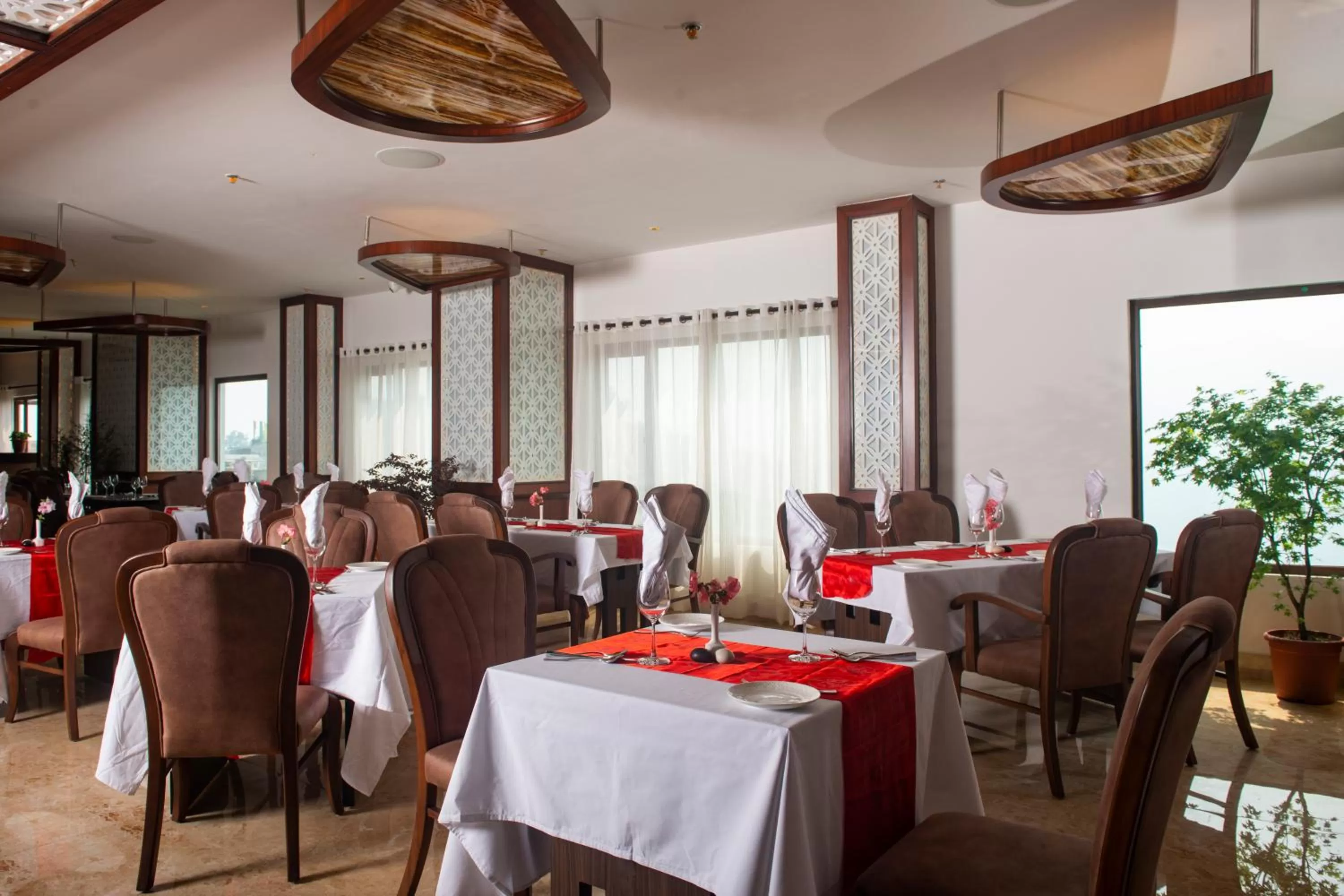 Ramada by Wyndham Gangtok Hotel & Casino Golden