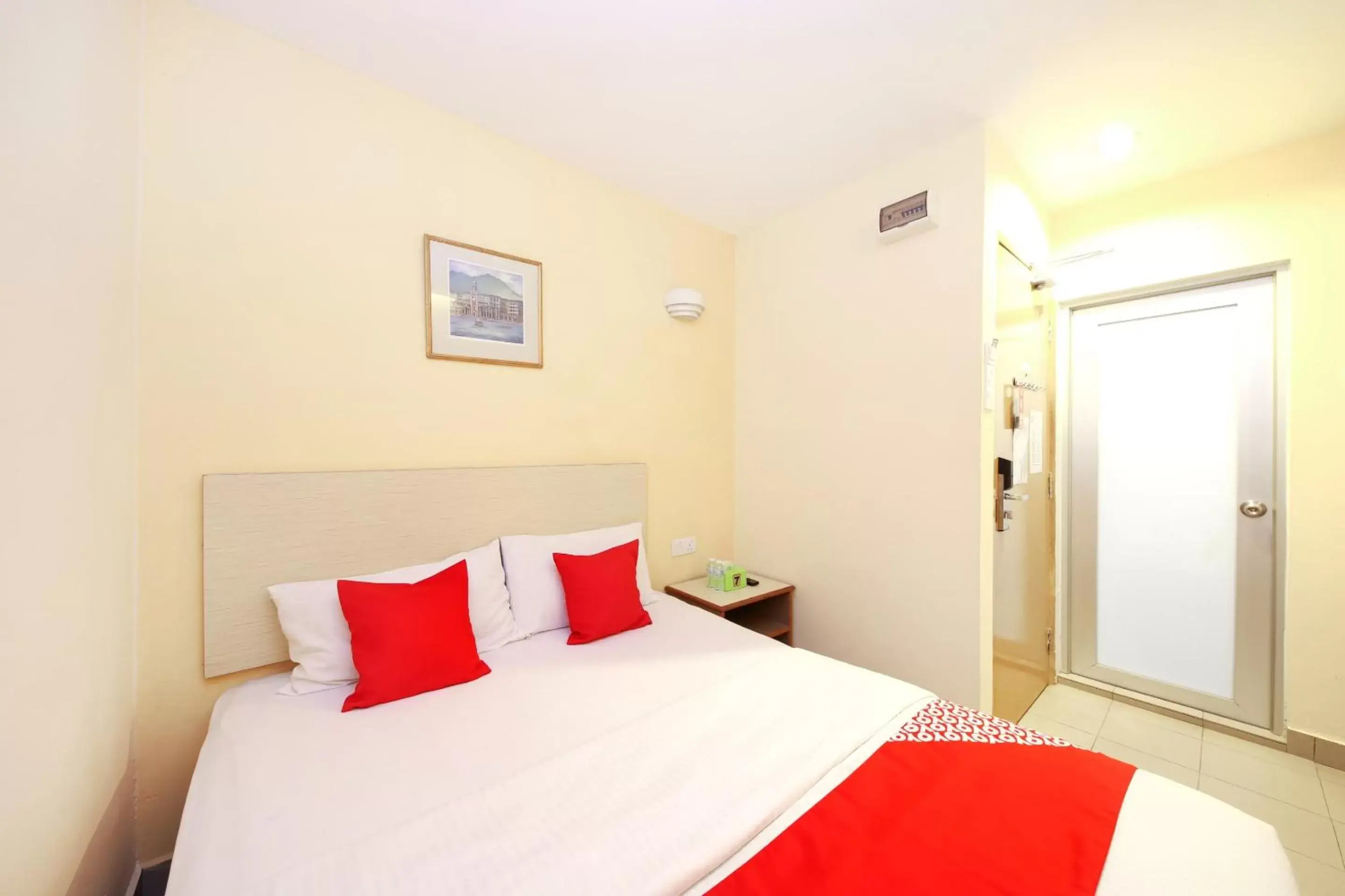 Standard Double Room in Super OYO 635 Seven Days Hotel Standard Double Room in Super OYO 635 Seven Days Hotel