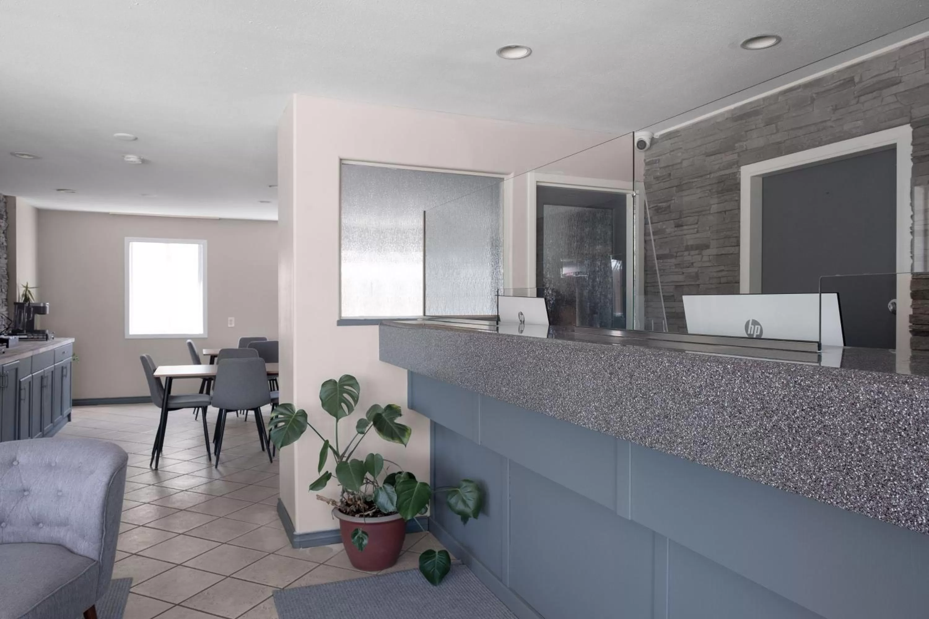 Kitchen/Kitchenette in Copper Mountain Inn and Suites