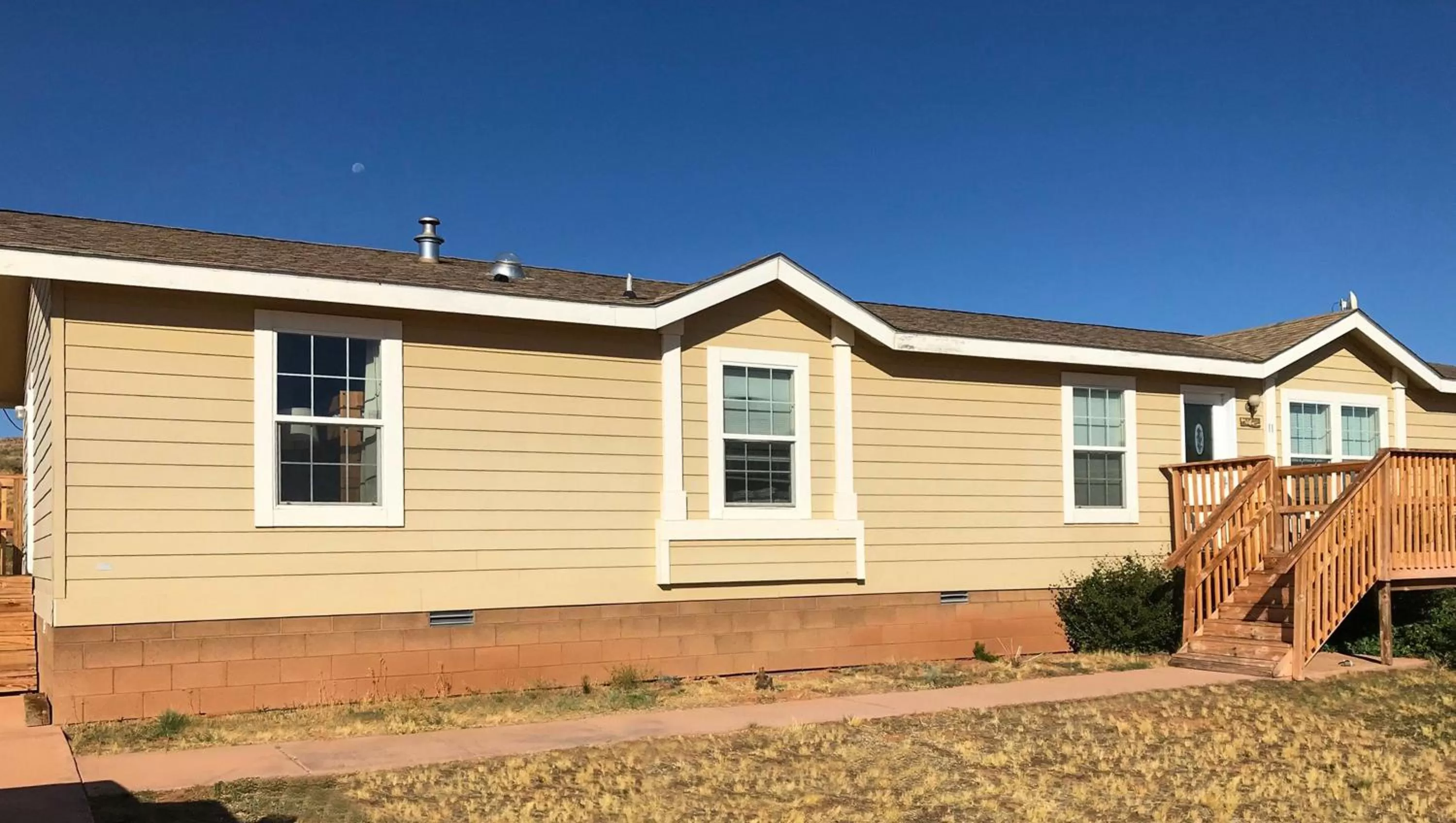 Property building in Ticaboo Lodge