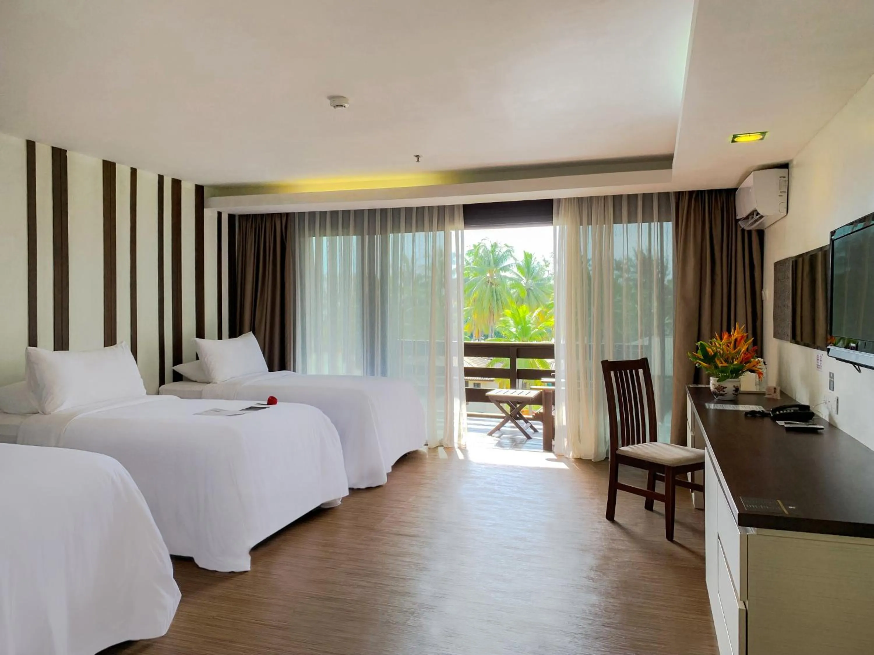Photo of the whole room, Bed in Damai Beach Resort