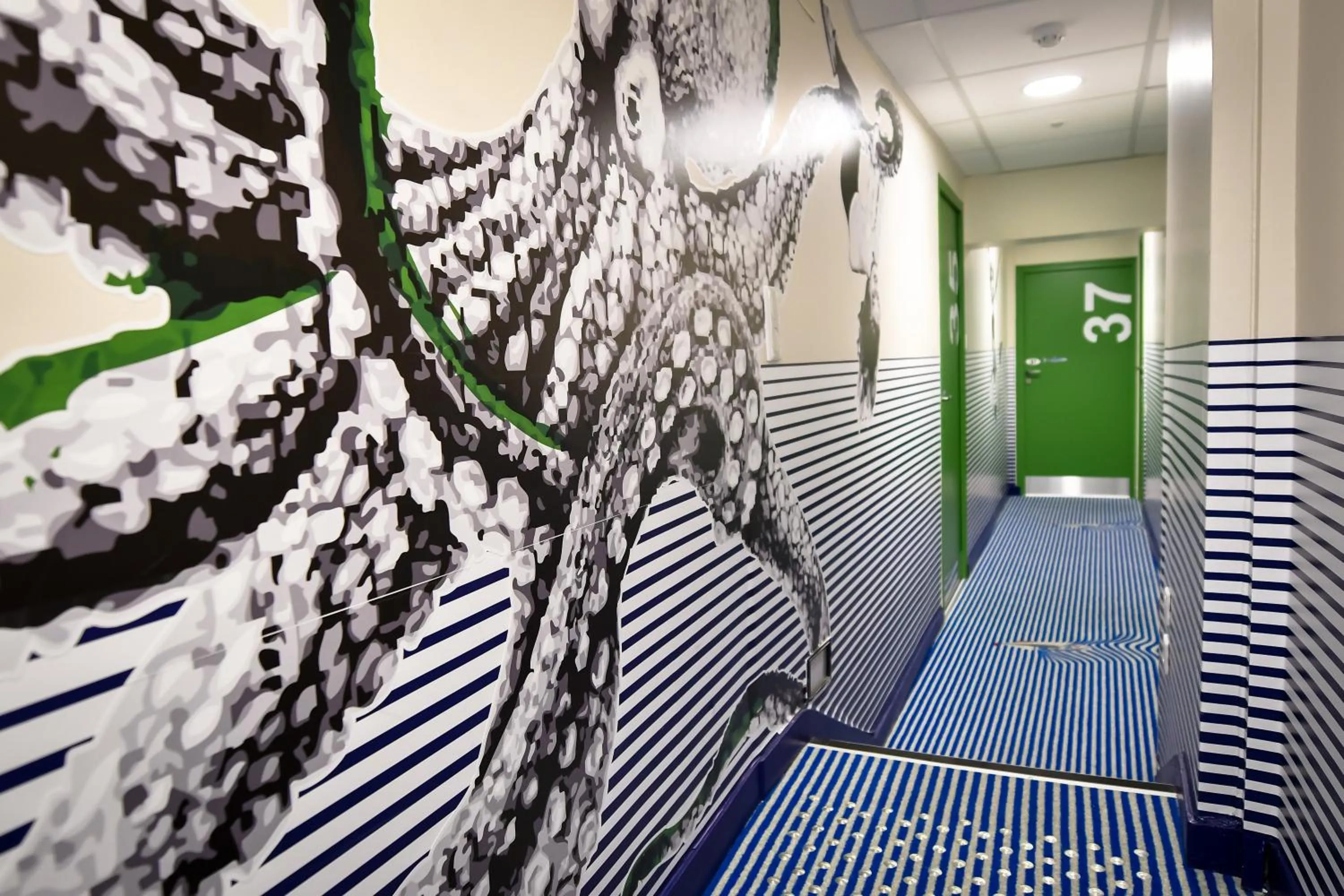 Decorative detail in Hôtel Le Bord'O Vieux Port