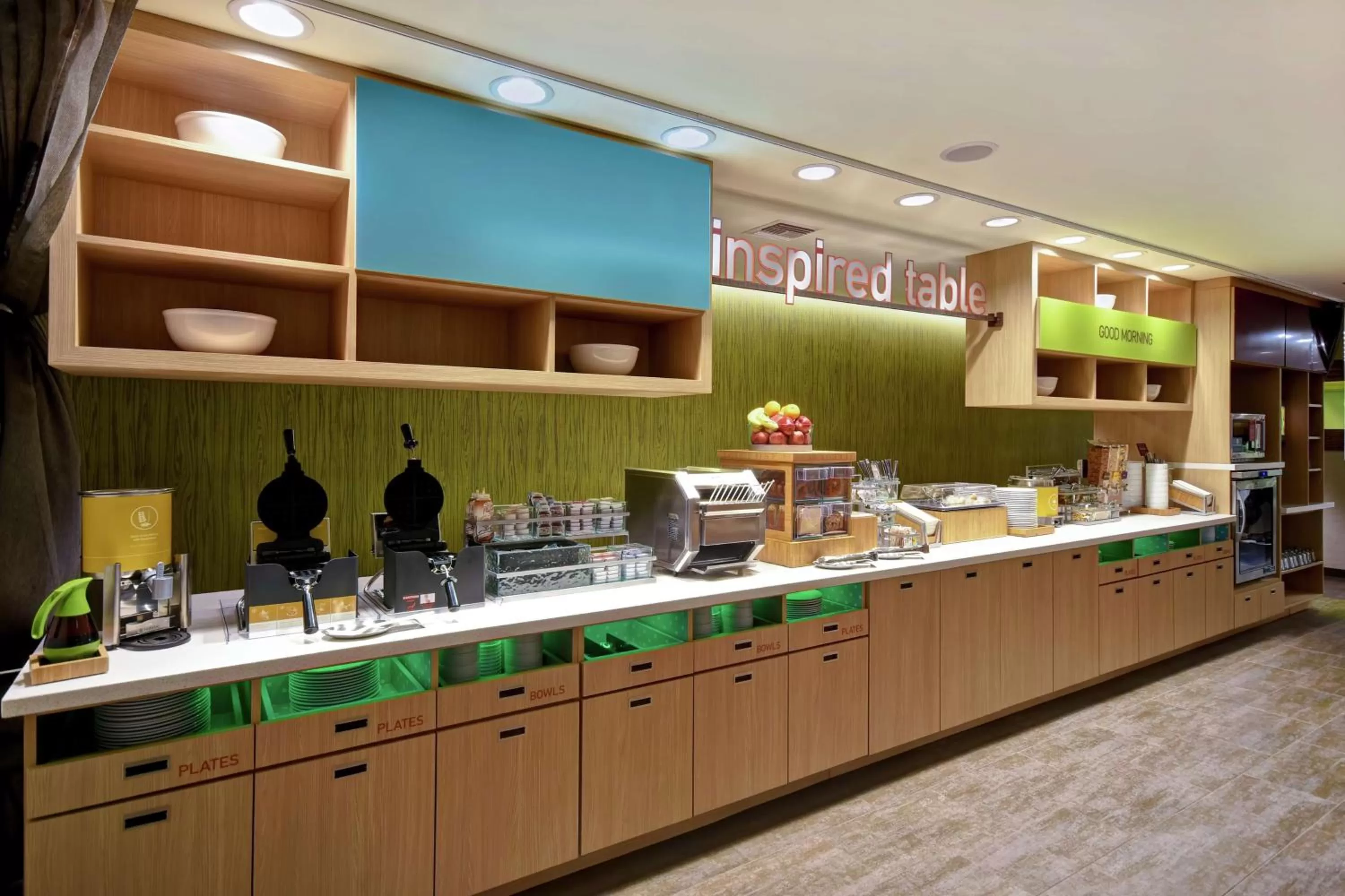 Breakfast in Home2 Suites by Hilton Harvey New Orleans Westbank