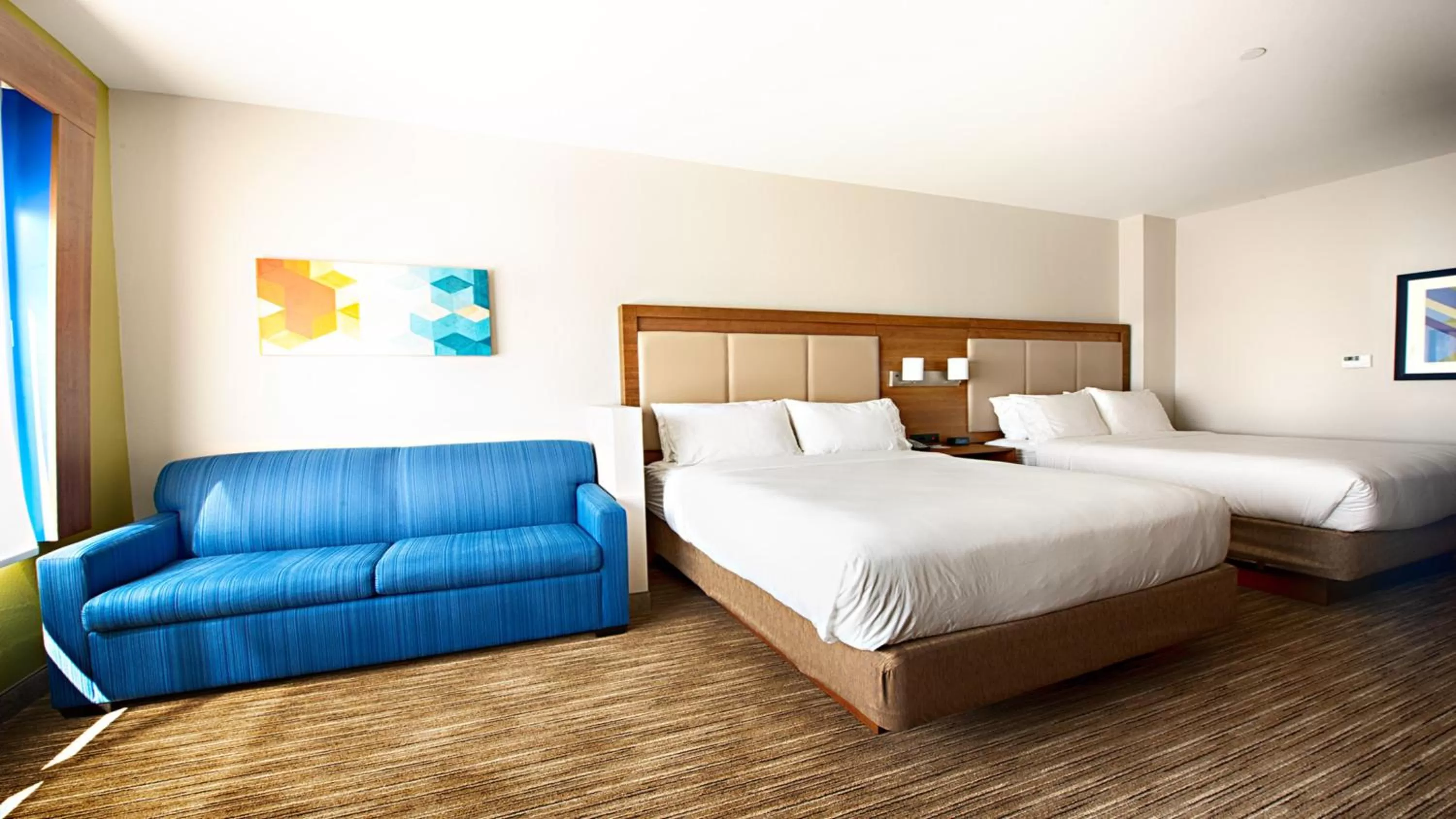 Bedroom in Holiday Inn Express & Suites Houston Southwest Galleria Area by IHG
