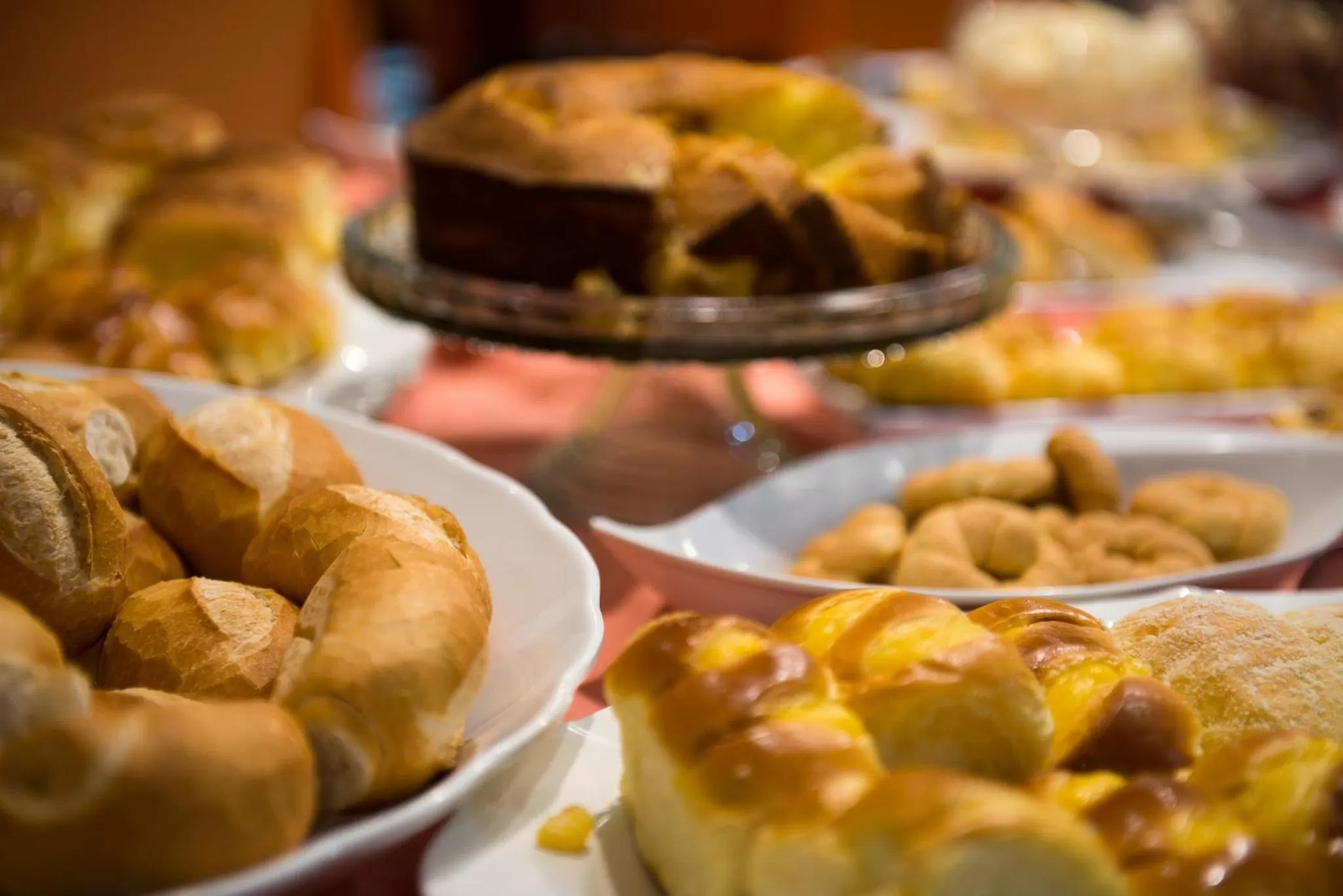 Buffet breakfast in Hotel Metropolitano