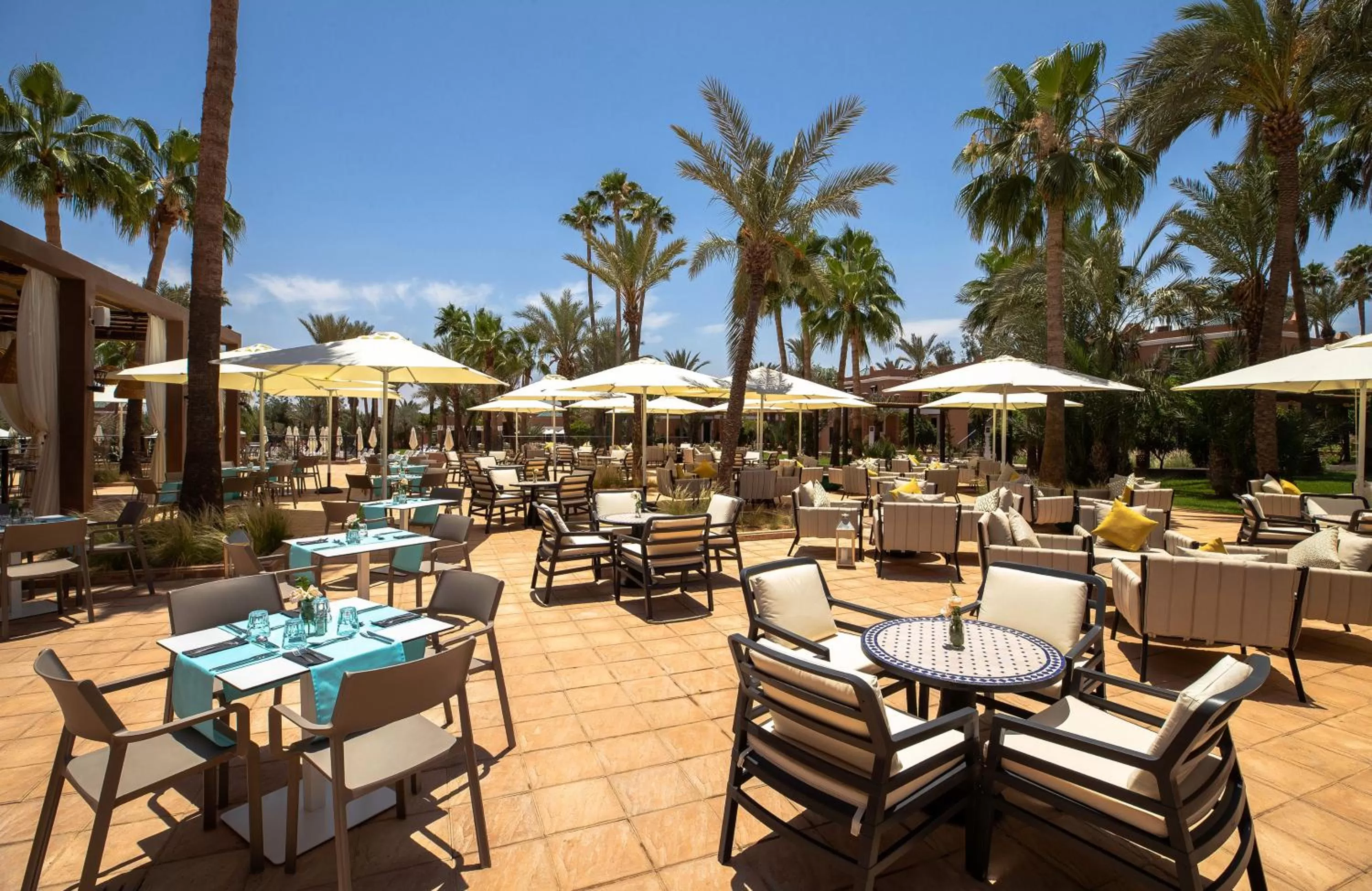 Restaurant/places to eat in Sol Oasis Marrakech
