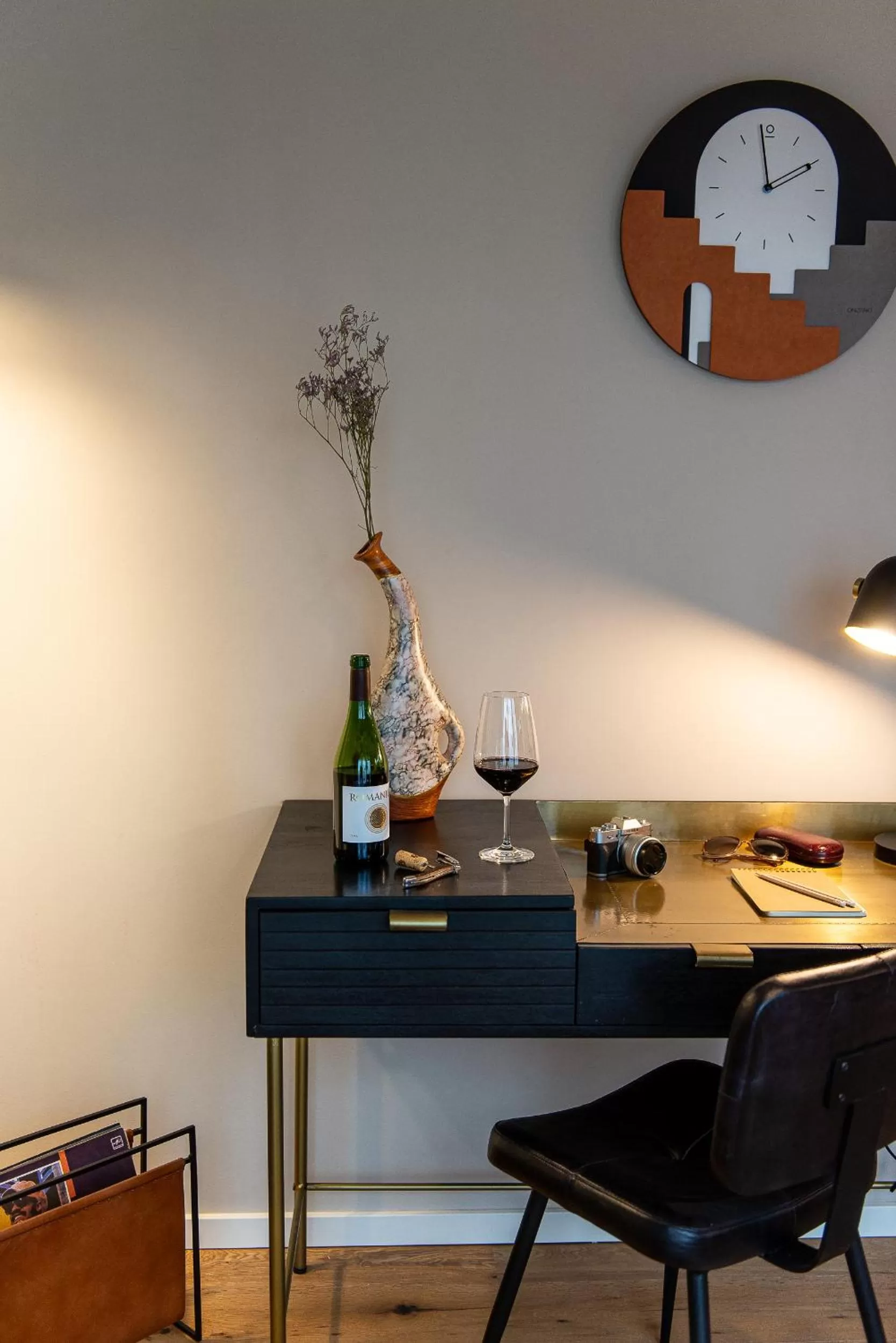 Seating area in Urbn Dreams II