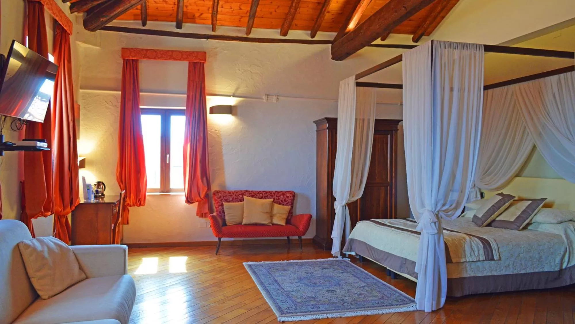 Family, Bed in Hotel Medici