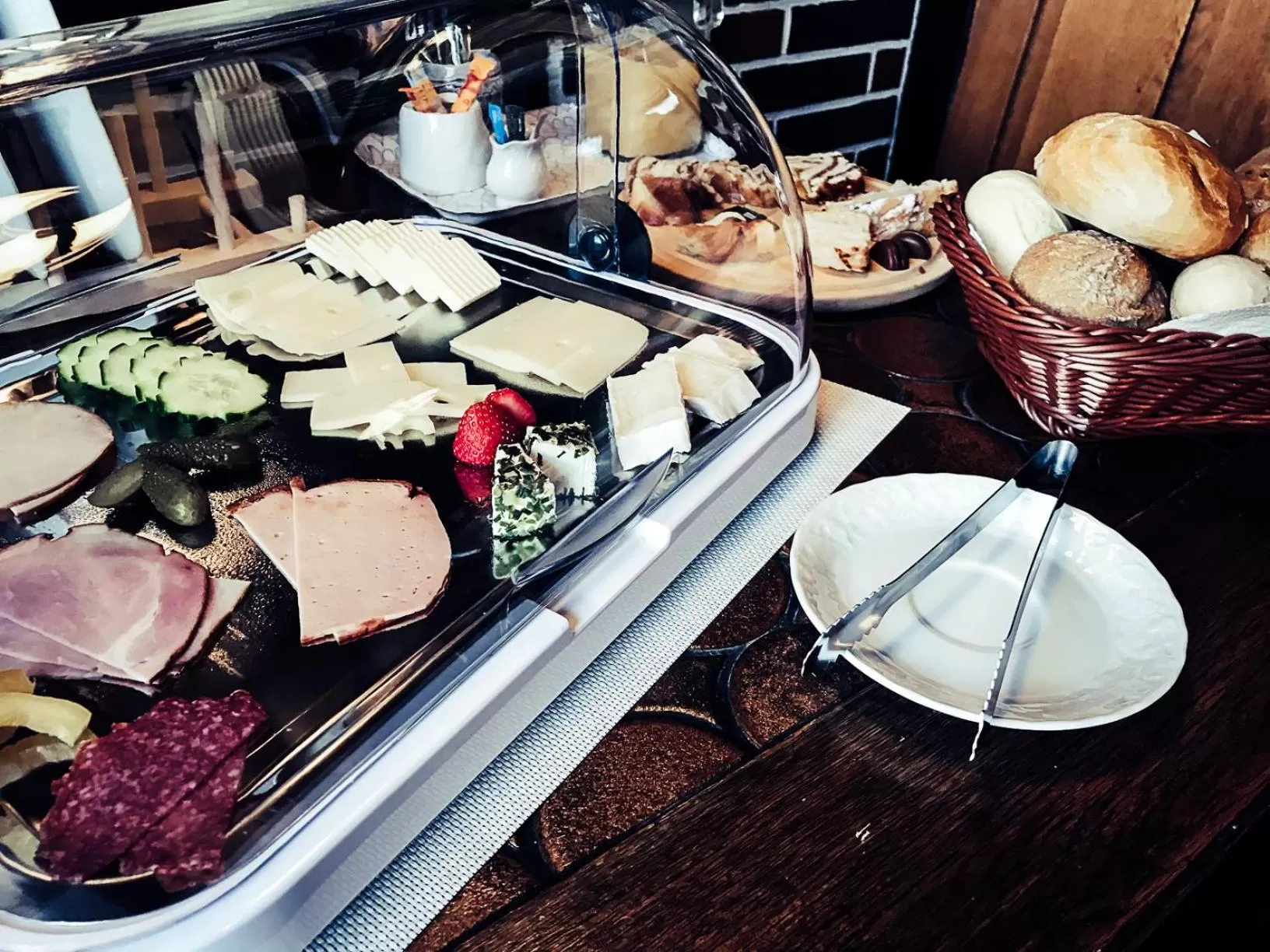 Food and drinks in Brunnenhof Randersacker - das kleine Hotel