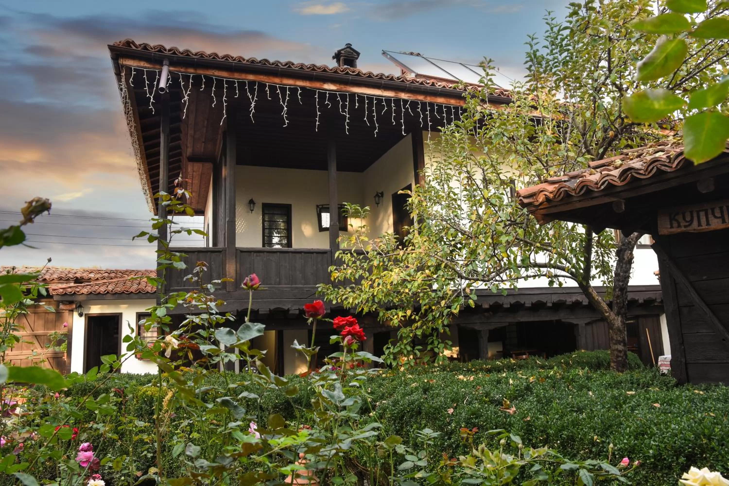 Djudjeva Kyshta Hotel